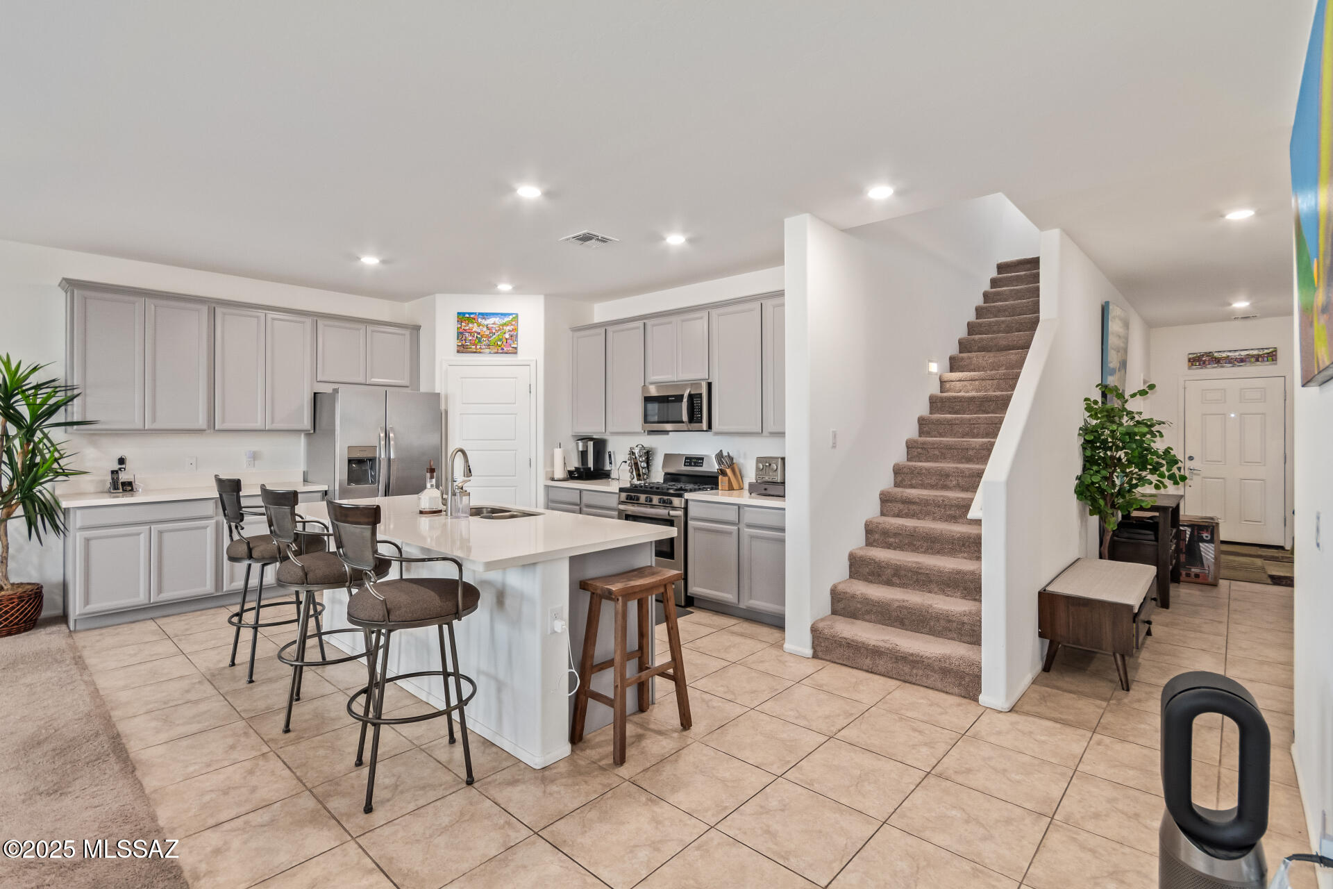 6255 S Desert Peak Drive