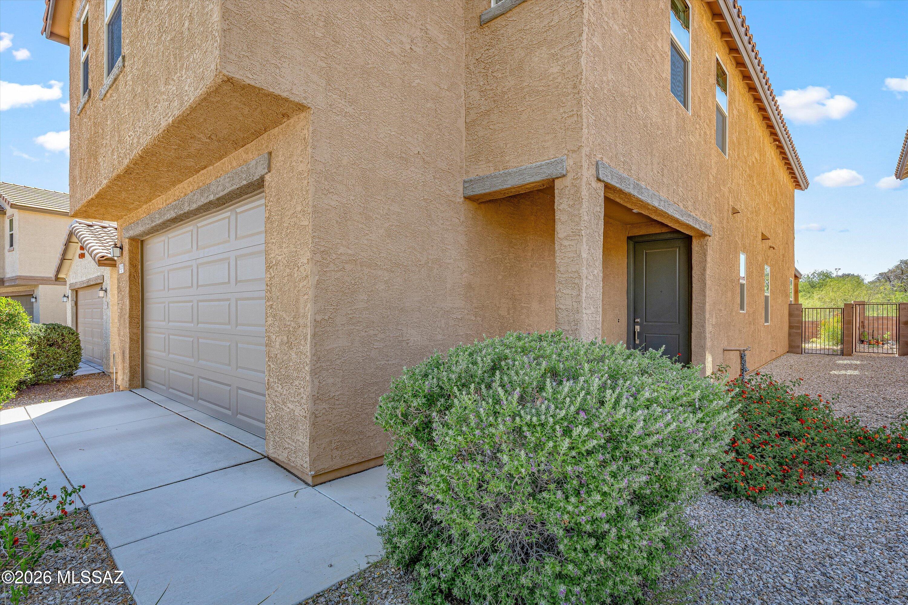 6249 N Saguaro Post Place