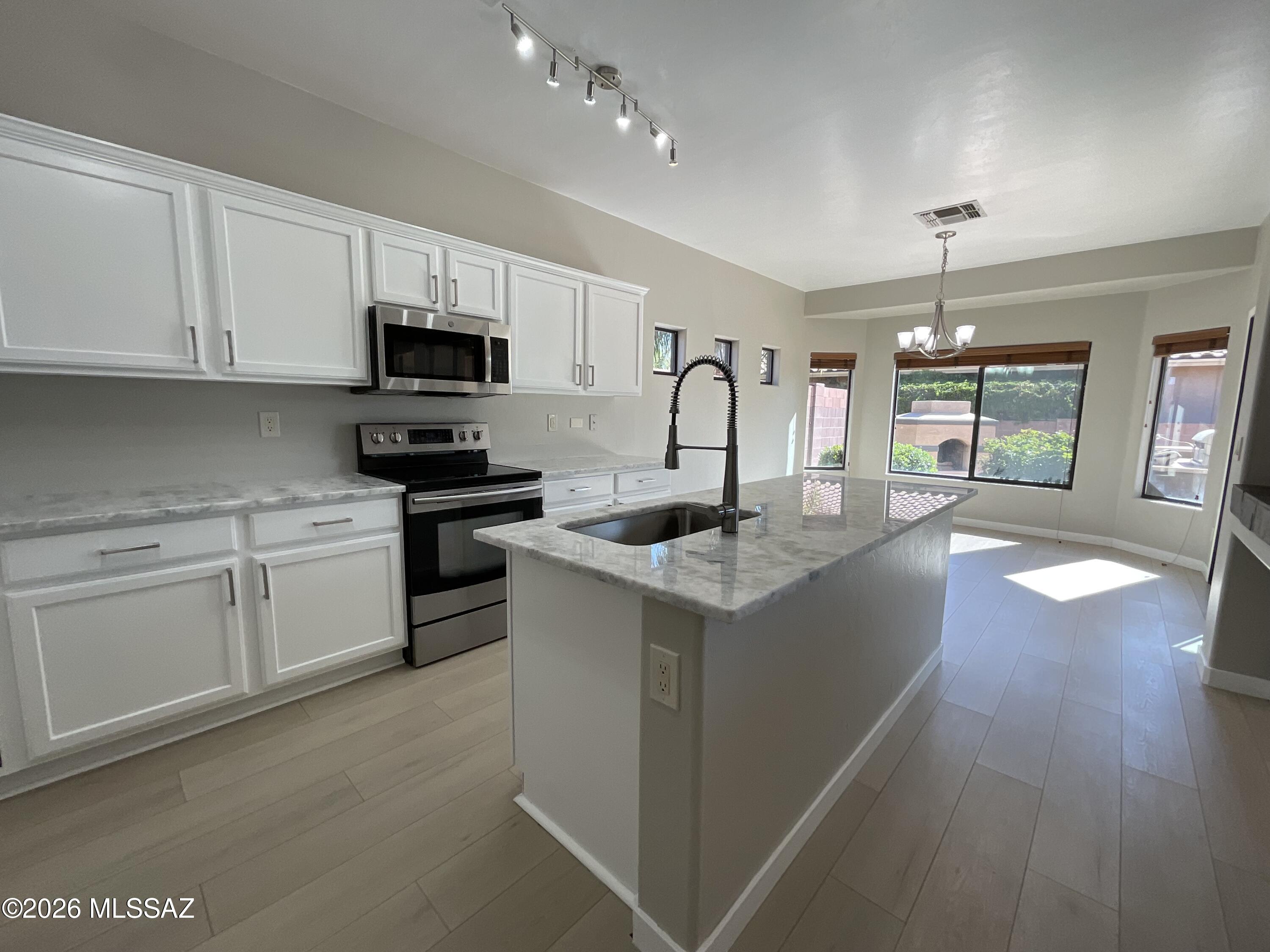 Continental Reserve Block 9 (1-165) - Residential Lease