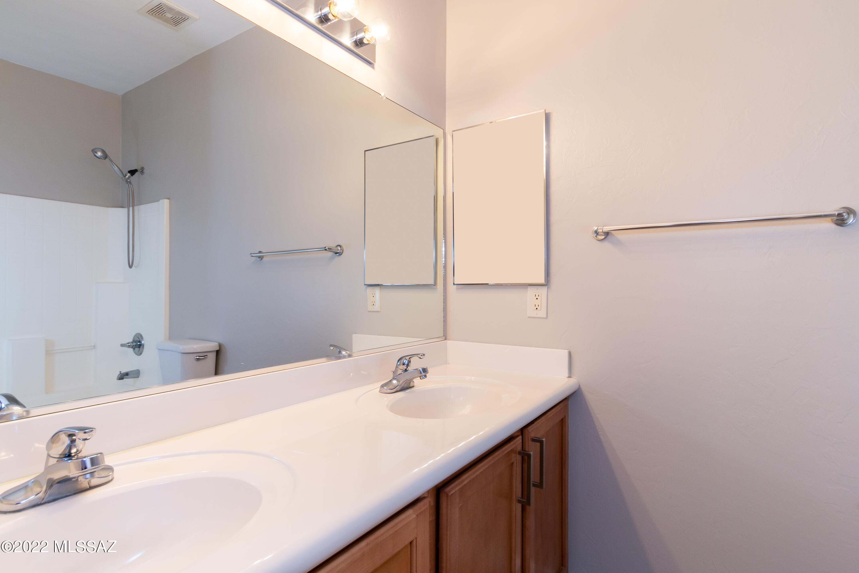Continental Reserve Block 9 (1-165) - Residential Lease