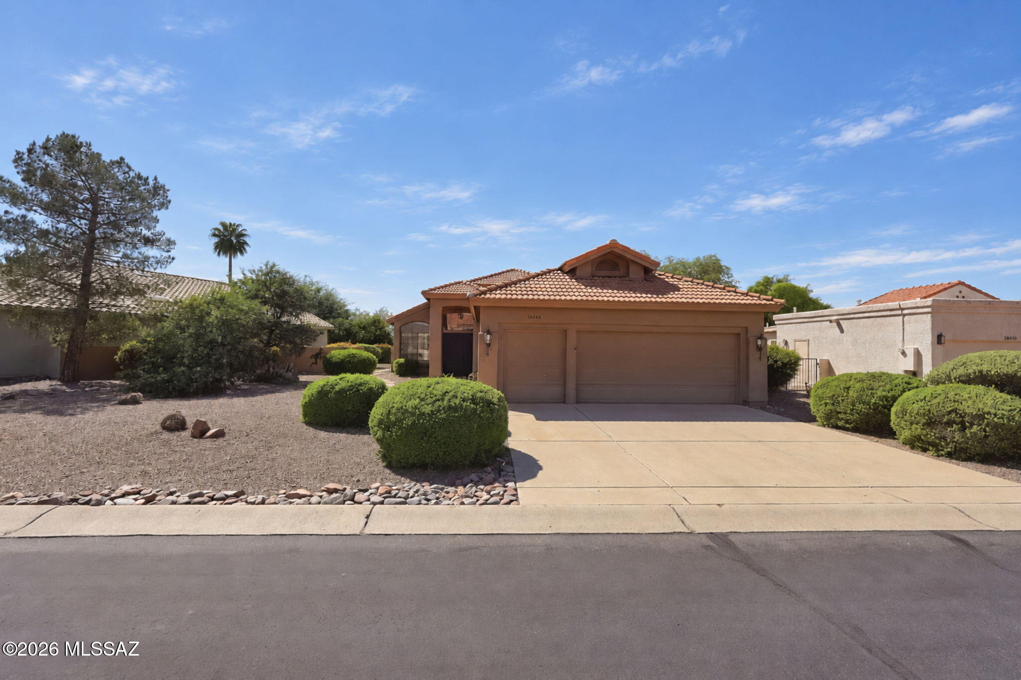 38444 S Canyon View Court
