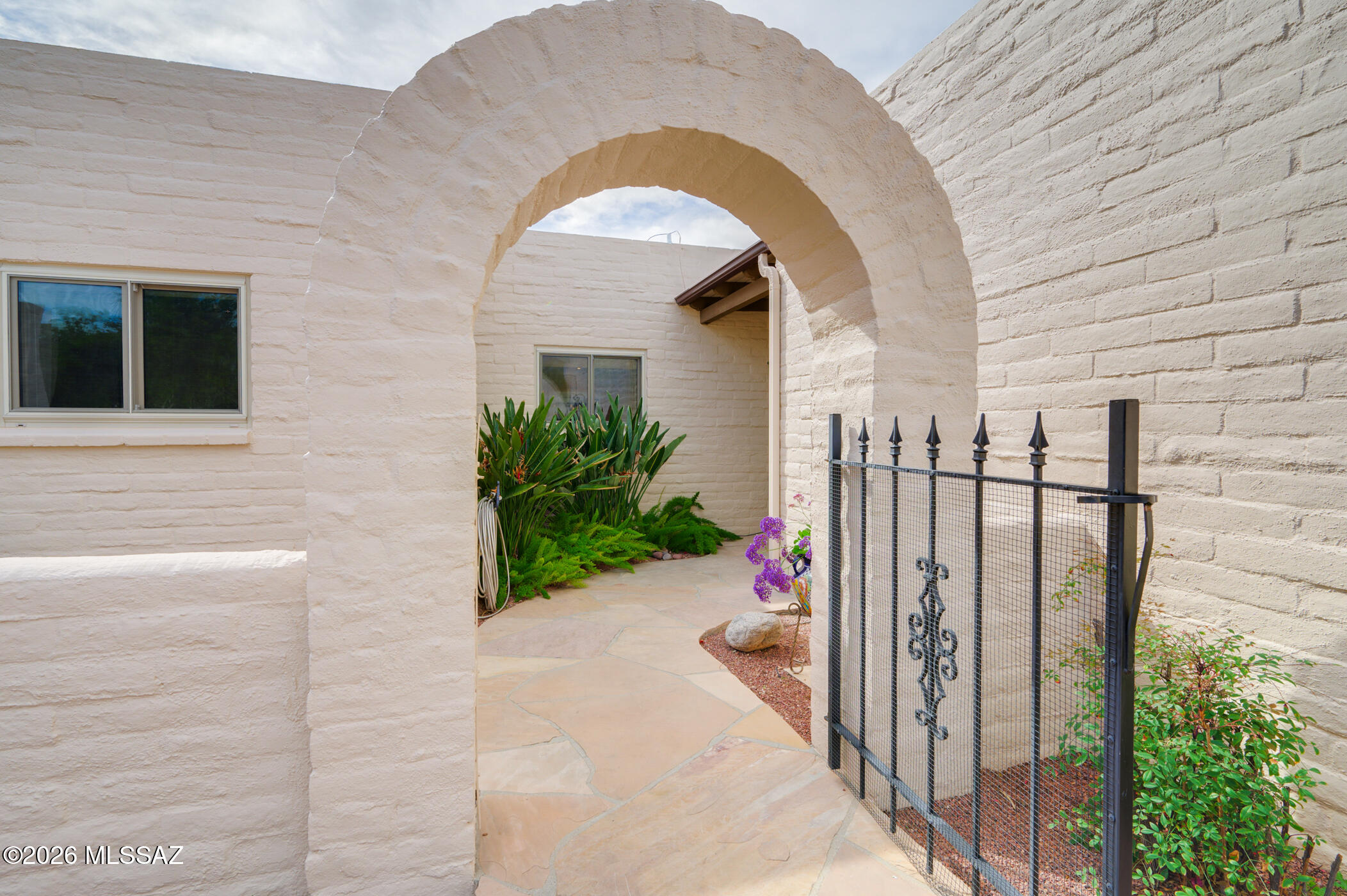 4426 N Paseo Aquimuri