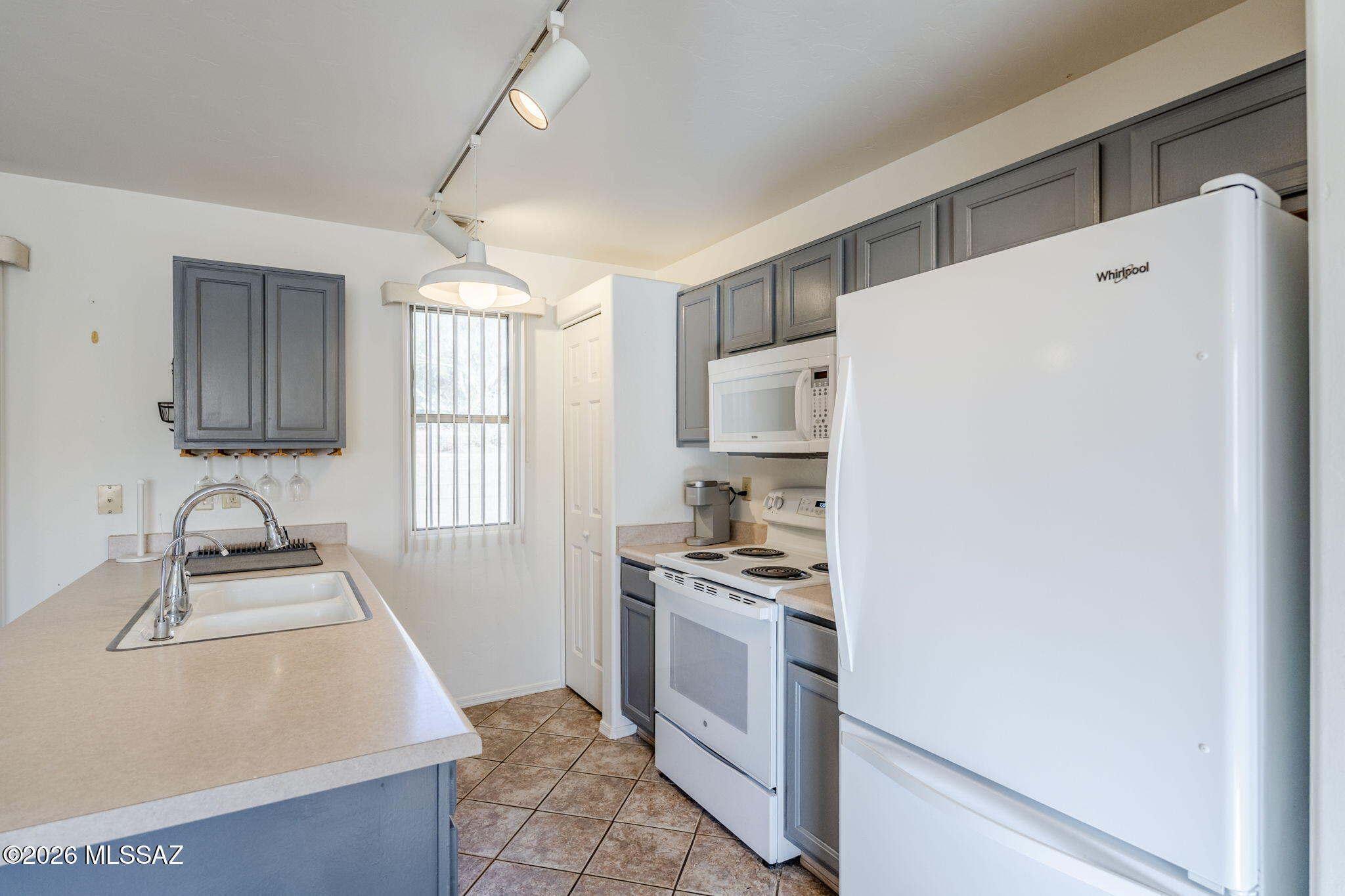 Roadhaven Resort Inc. - Residential