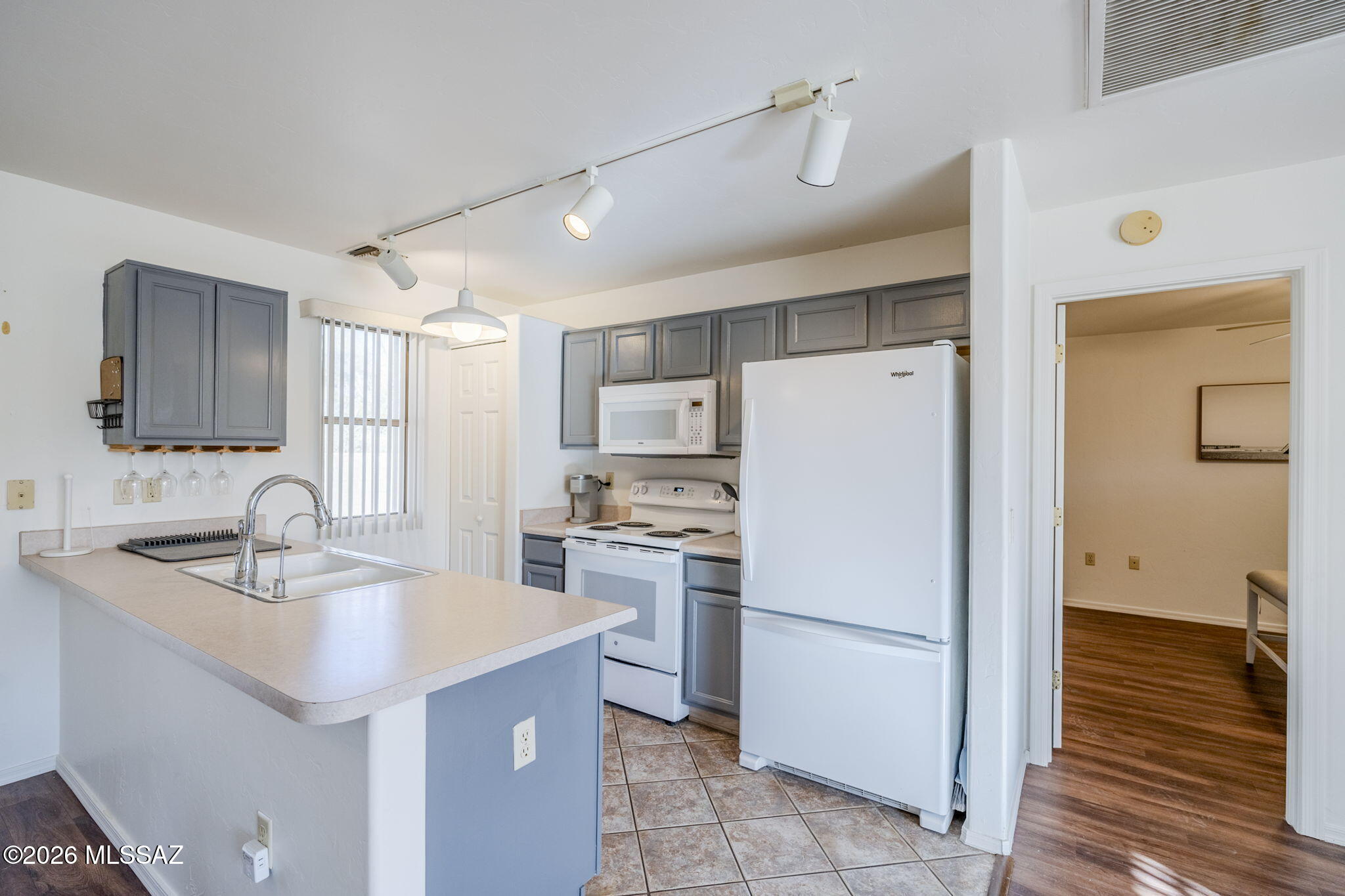 Roadhaven Resort Inc. - Residential