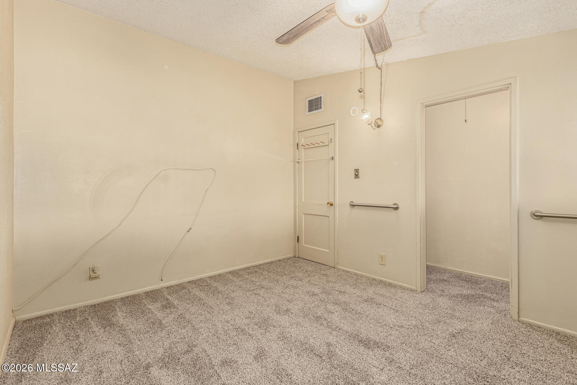Pueblo Gardens - Residential