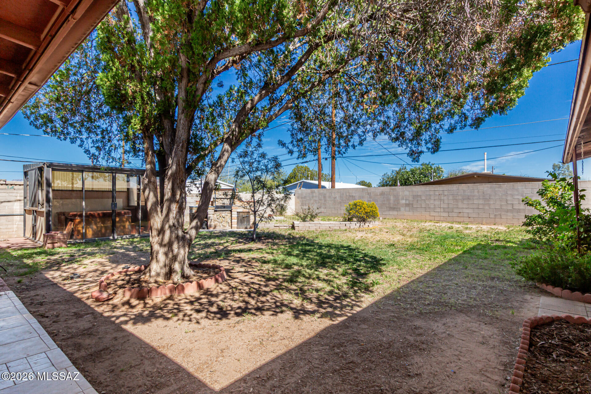 Pueblo Gardens - Residential