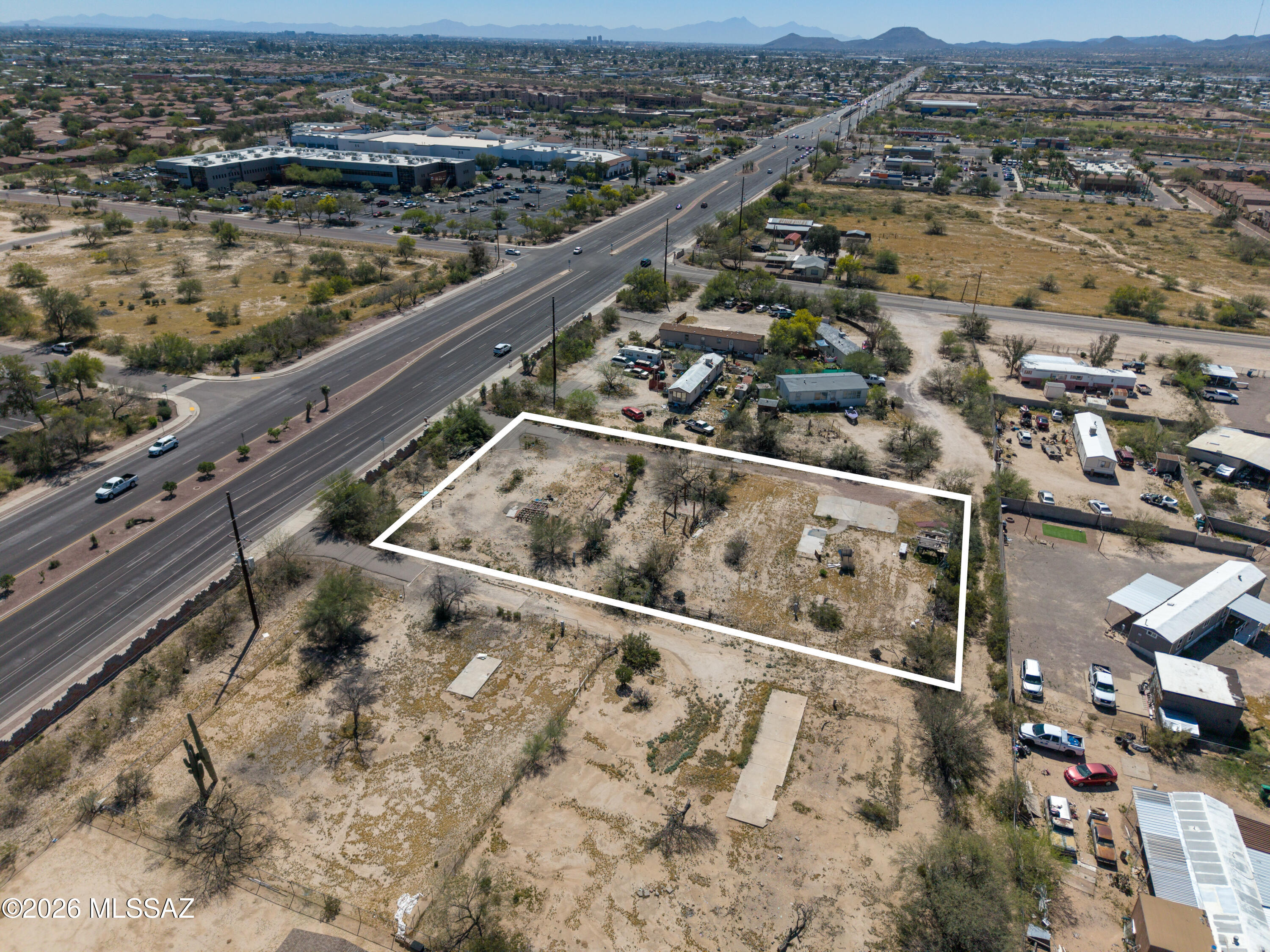 5641 N La Cholla Boulevard 15