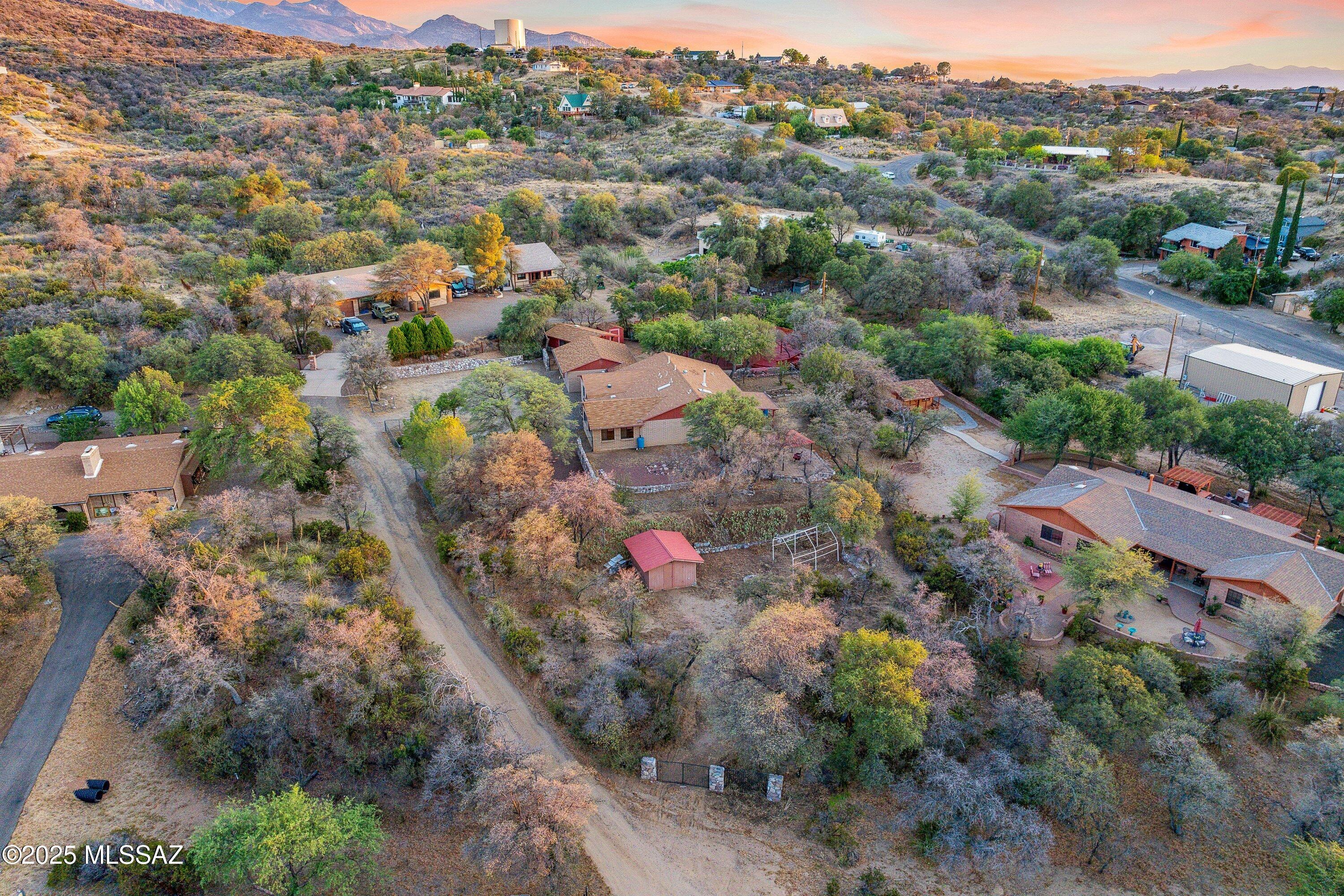 Oak Hills 01 - Residential