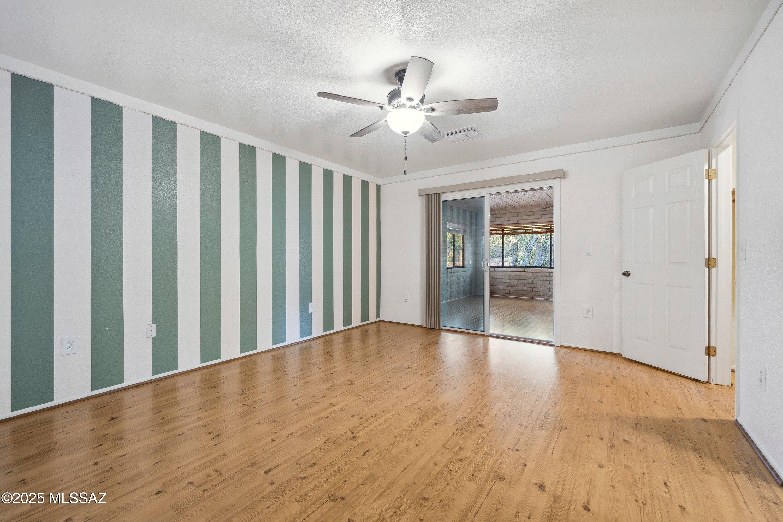 Oak Hills 01 - Residential