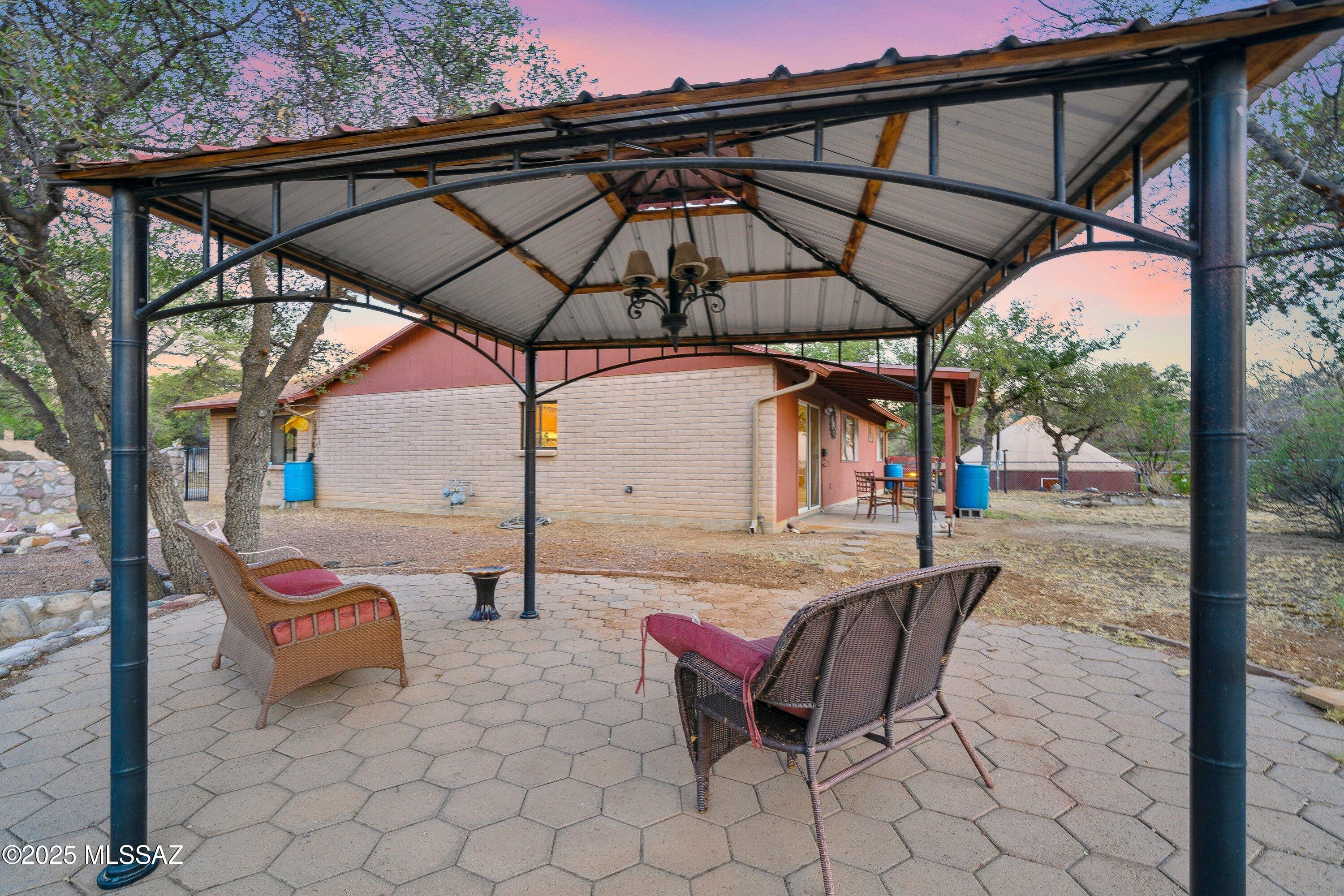 Oak Hills 01 - Residential