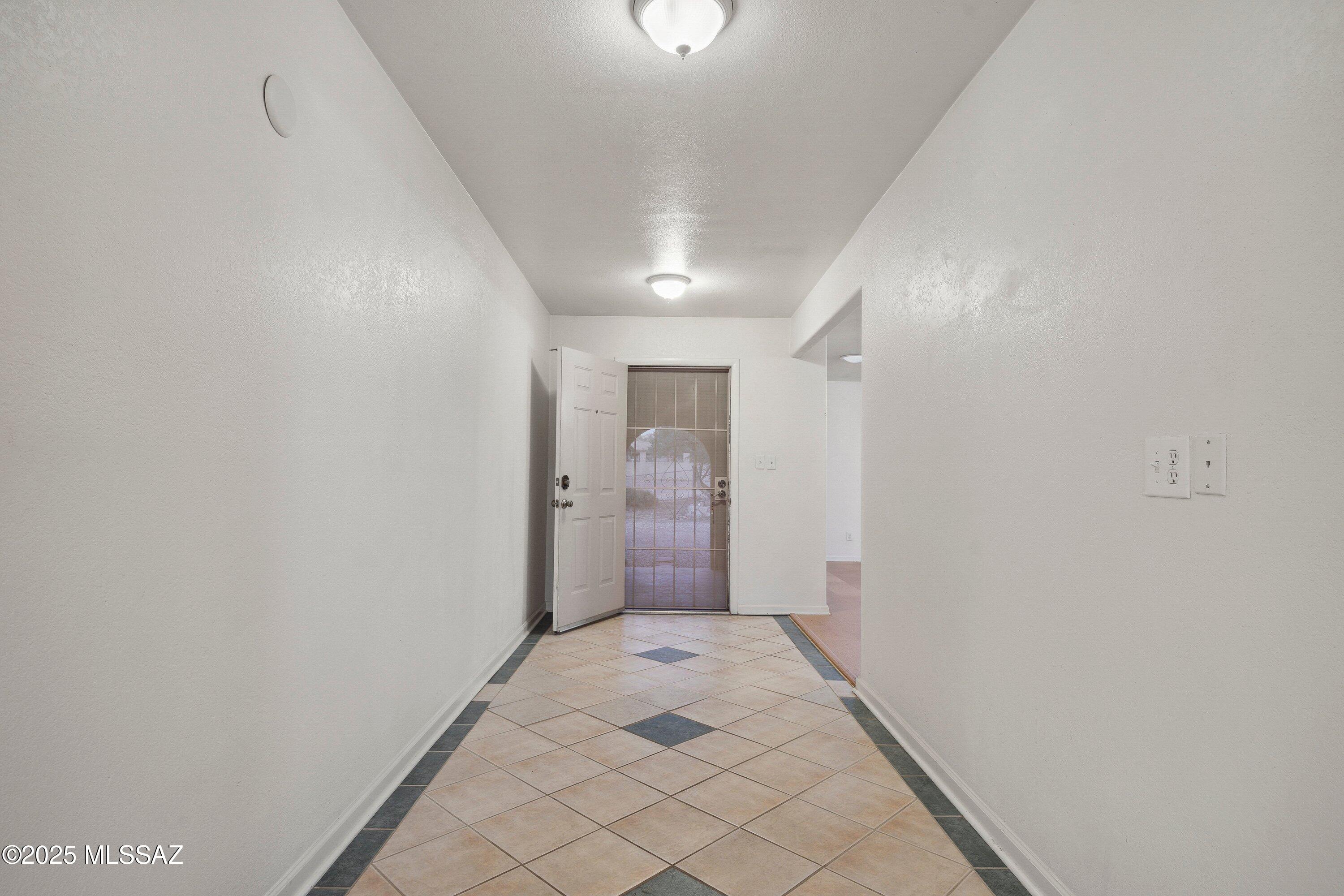 Oak Hills 01 - Residential