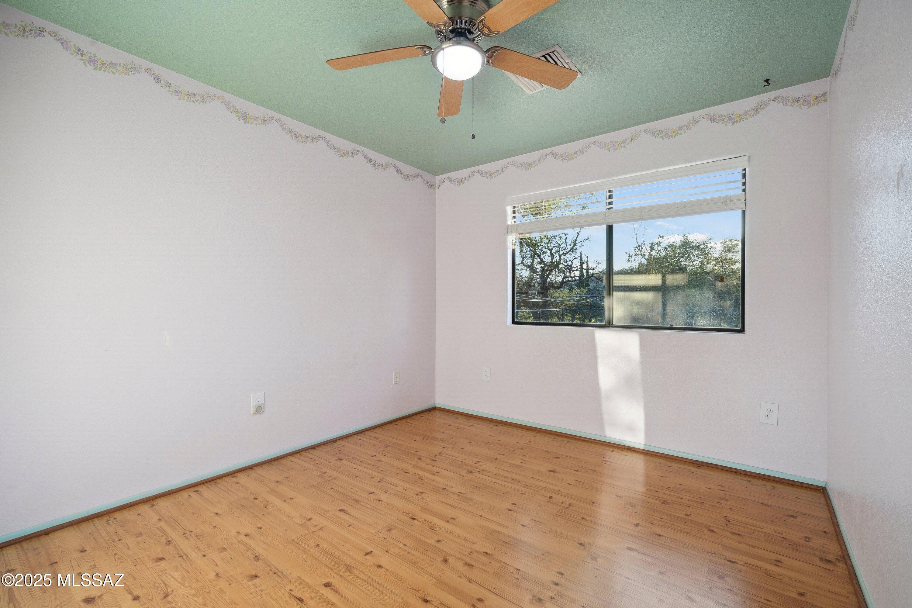 Oak Hills 01 - Residential