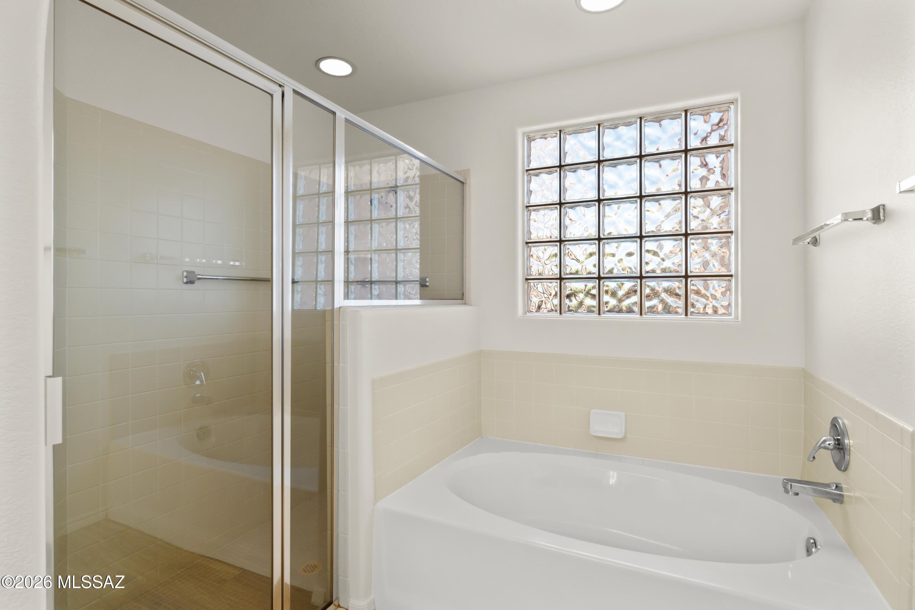 San Ignacio Vistas (1-223) - Residential