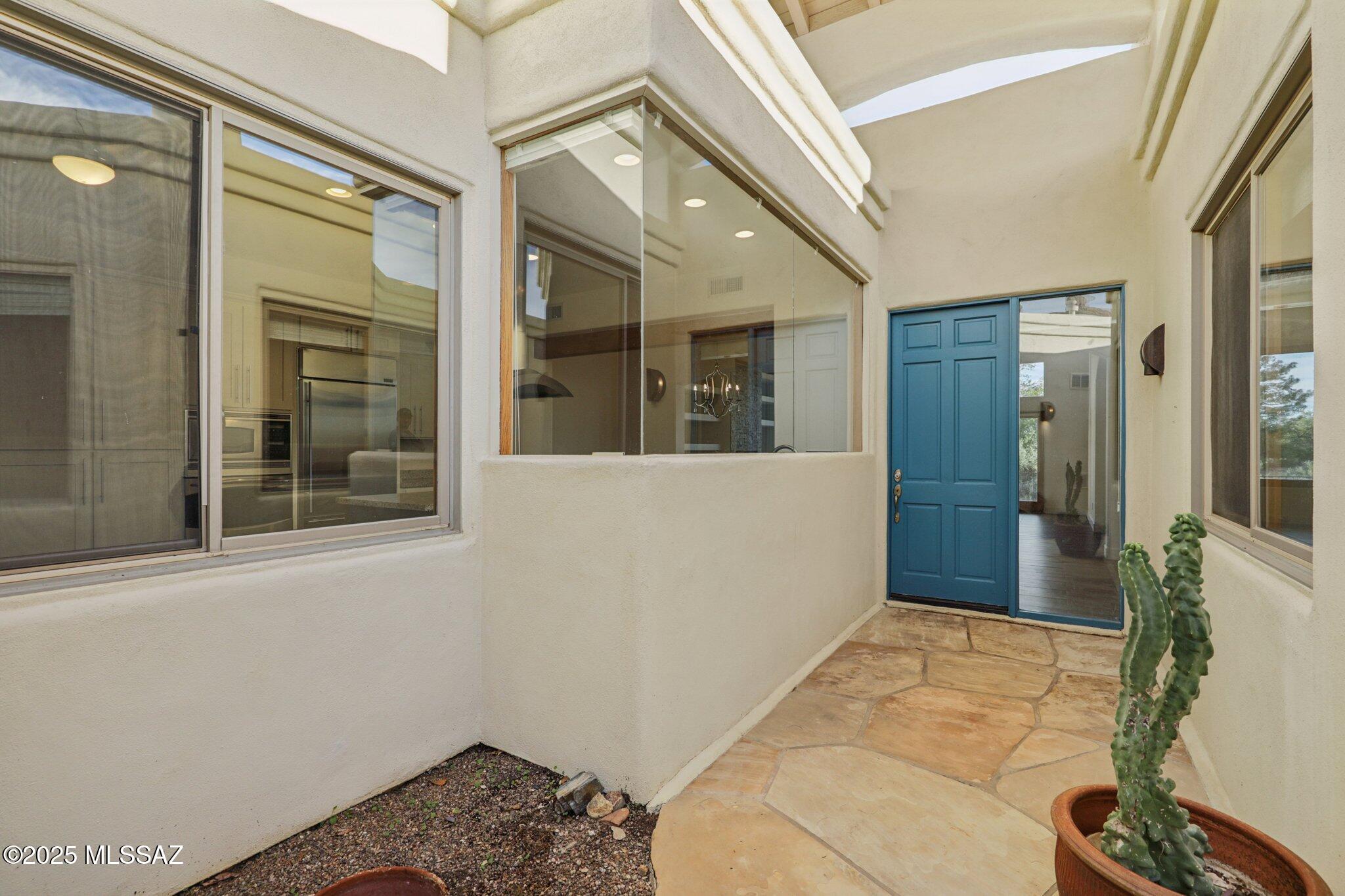 El Diamante II (1-40) - Residential