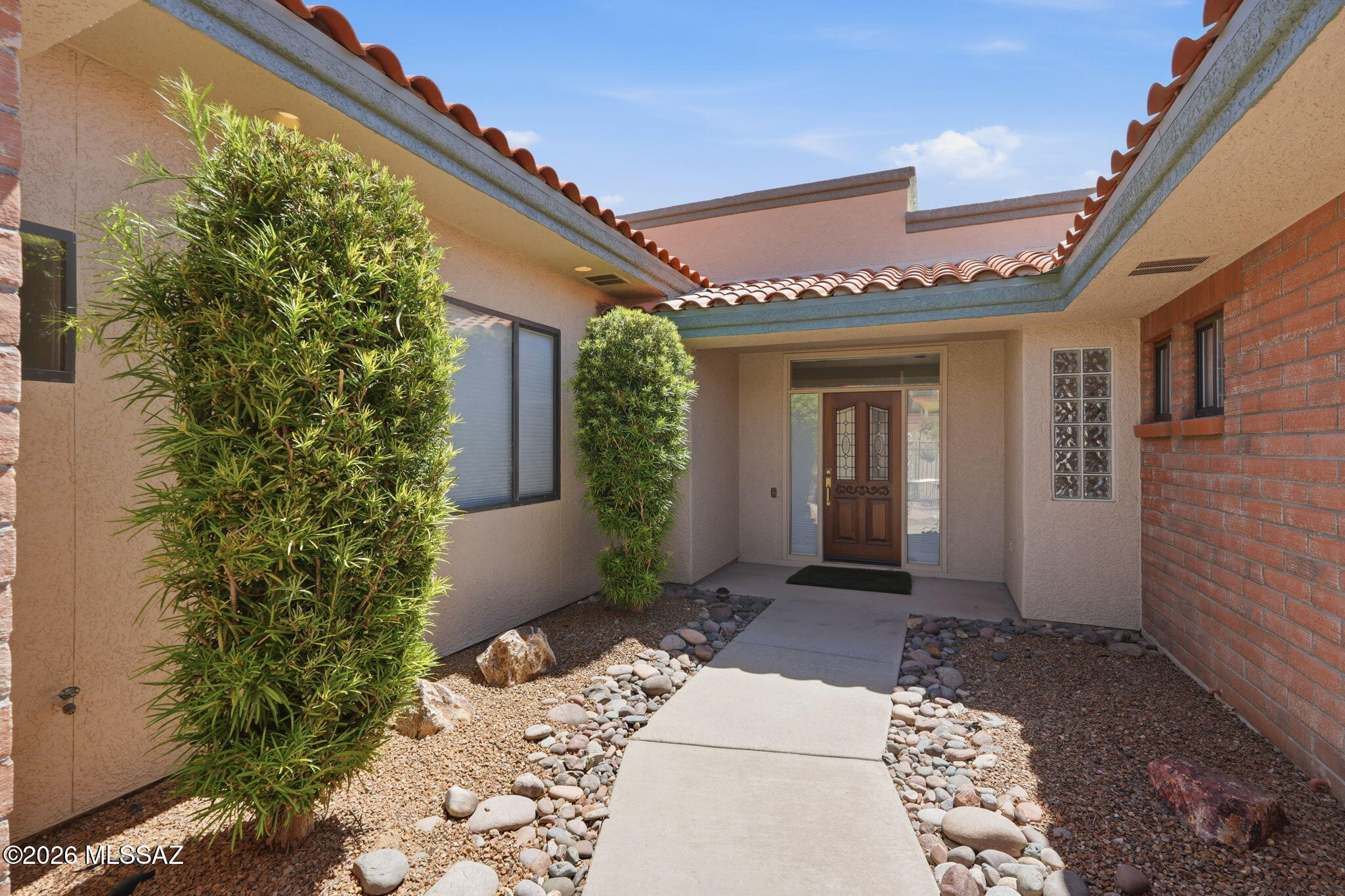 4951 S Prairie Hills Drive
