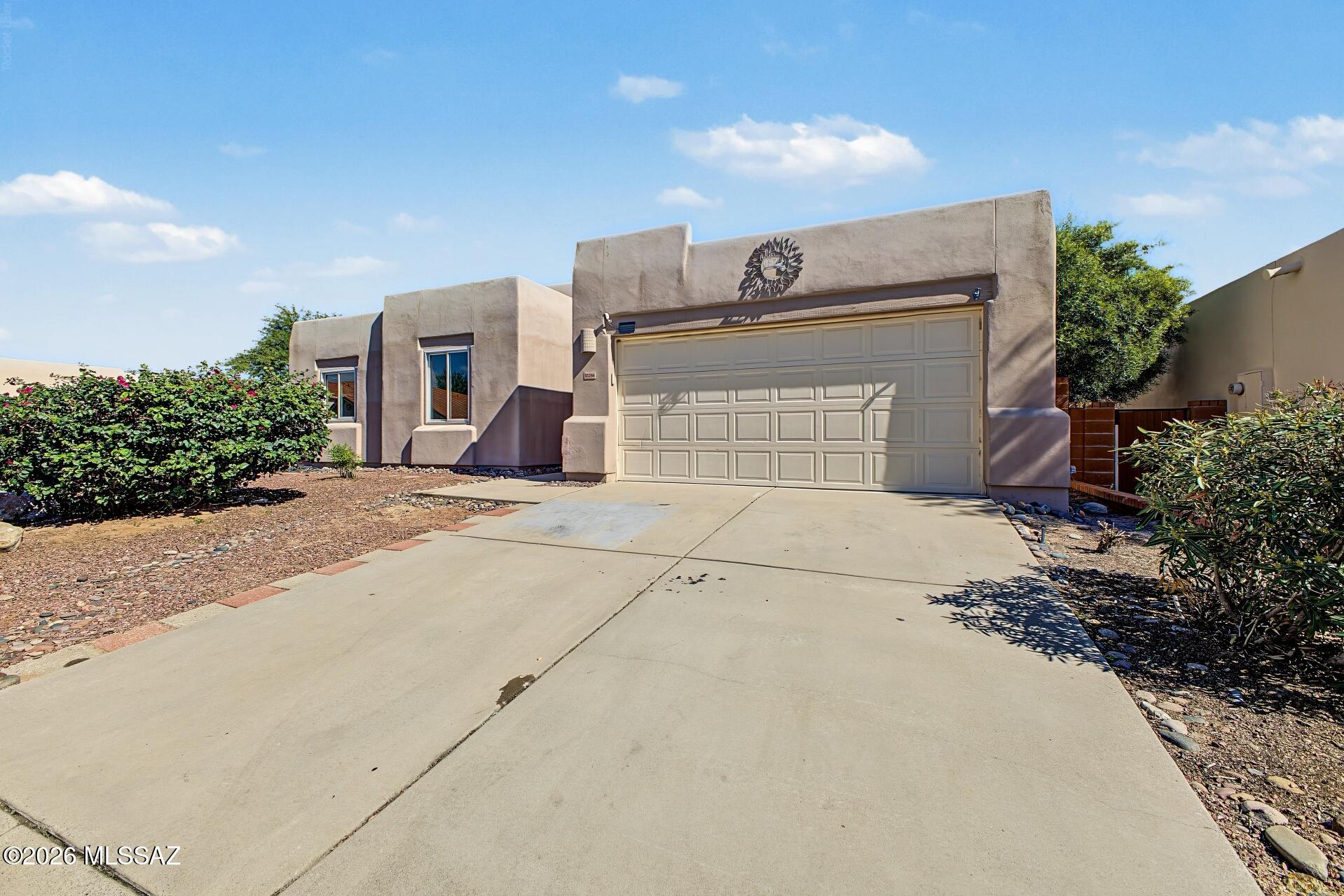 10286 N Mineral Spring Lane