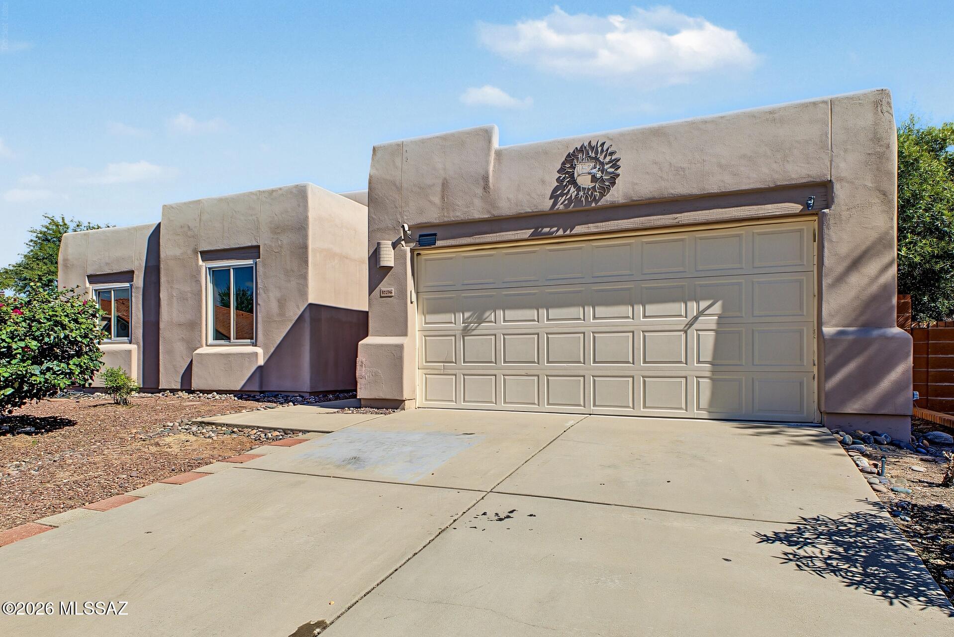 10286 N Mineral Spring Lane