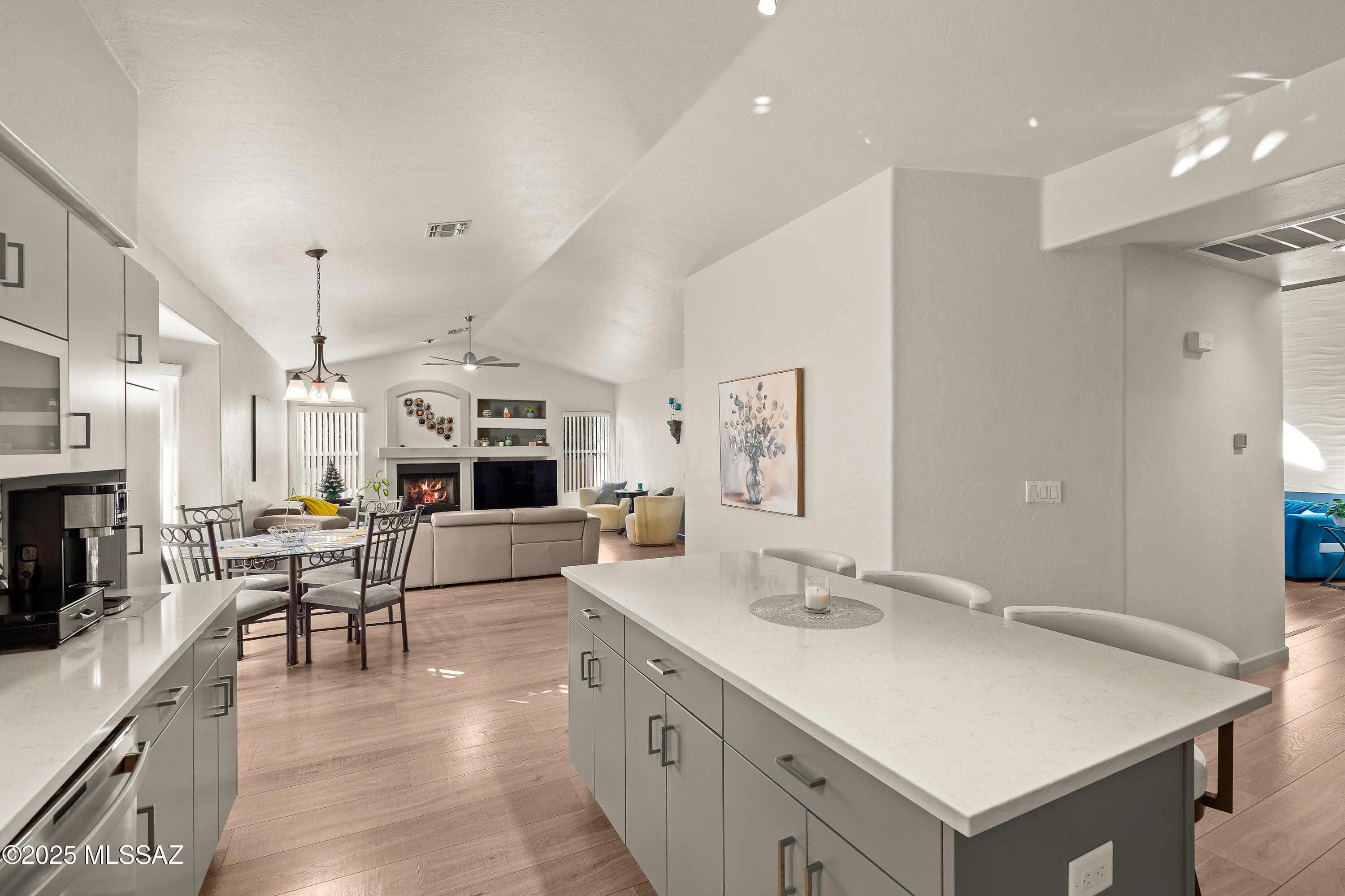Sabino Mountain (1-290) - Residential