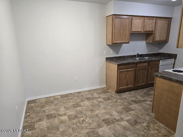 Barcelona Manor Condominiums - Residential Lease