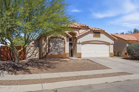 Photo of 8903 E Marci Lynne Way, Tucson, AZ 85747 (MLS # 22607855)