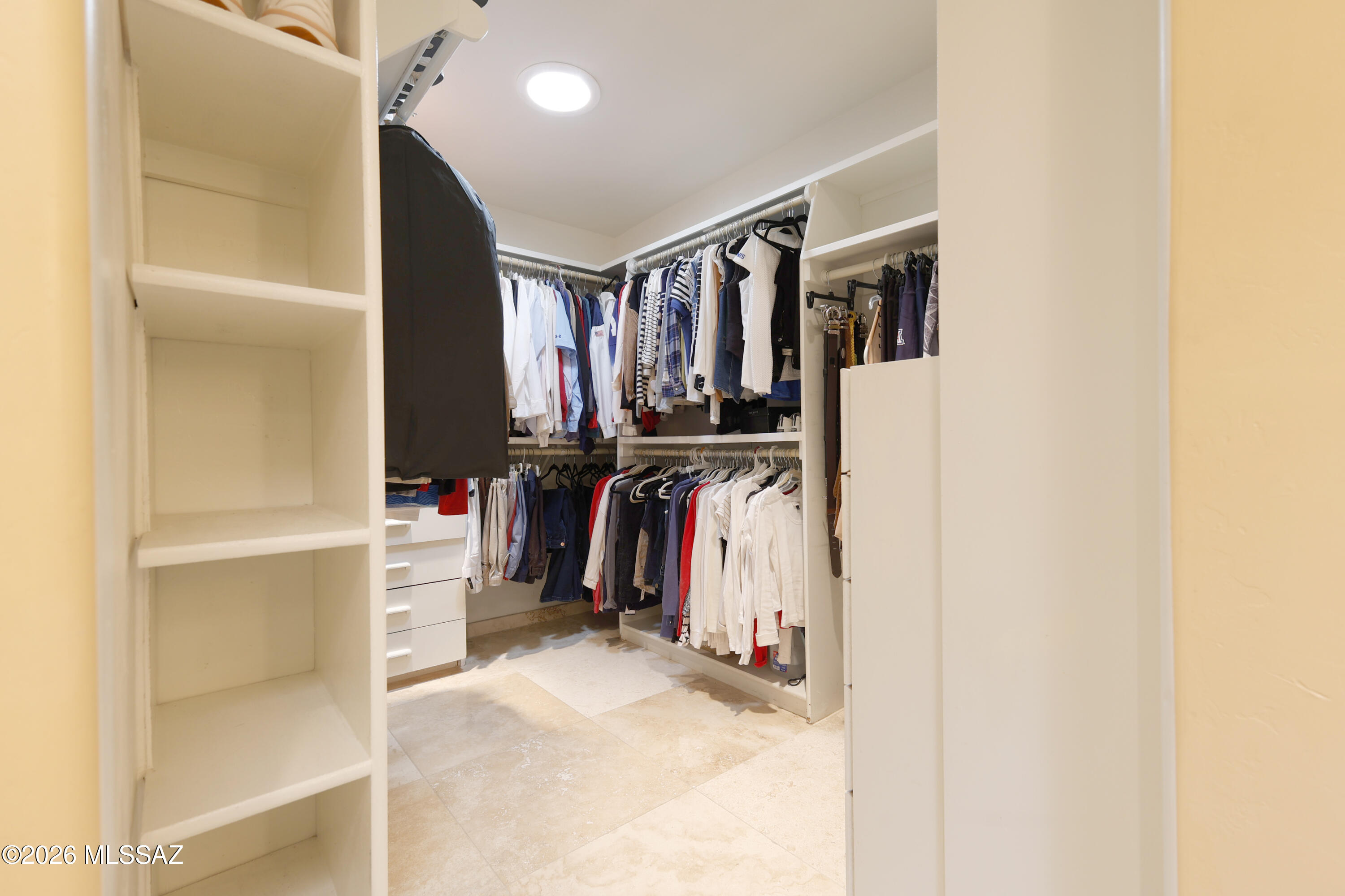 Valoro Estates (1-15) - Residential