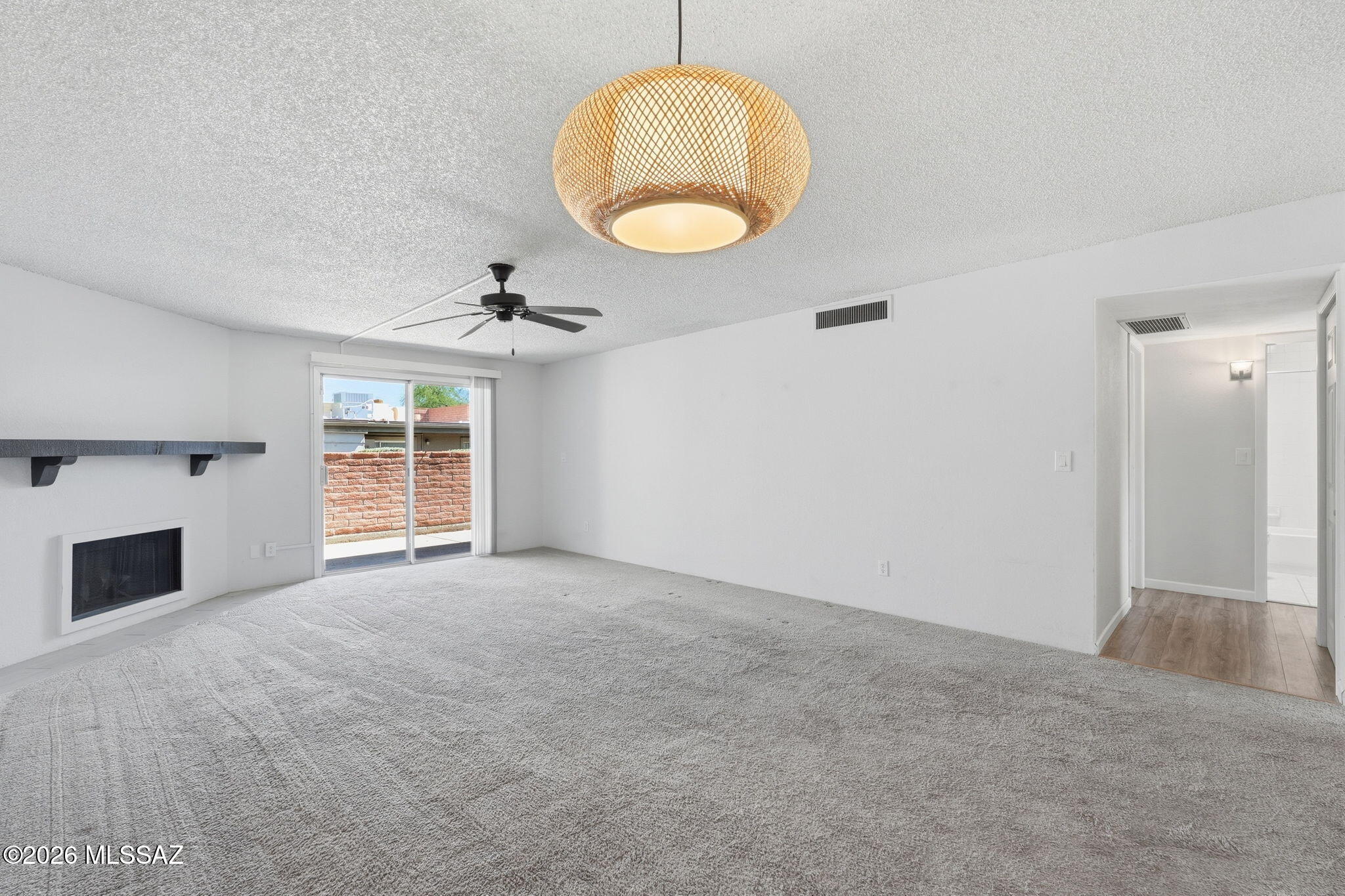 McCormick PlaceTwnhms Blk III (1-71) - Residential