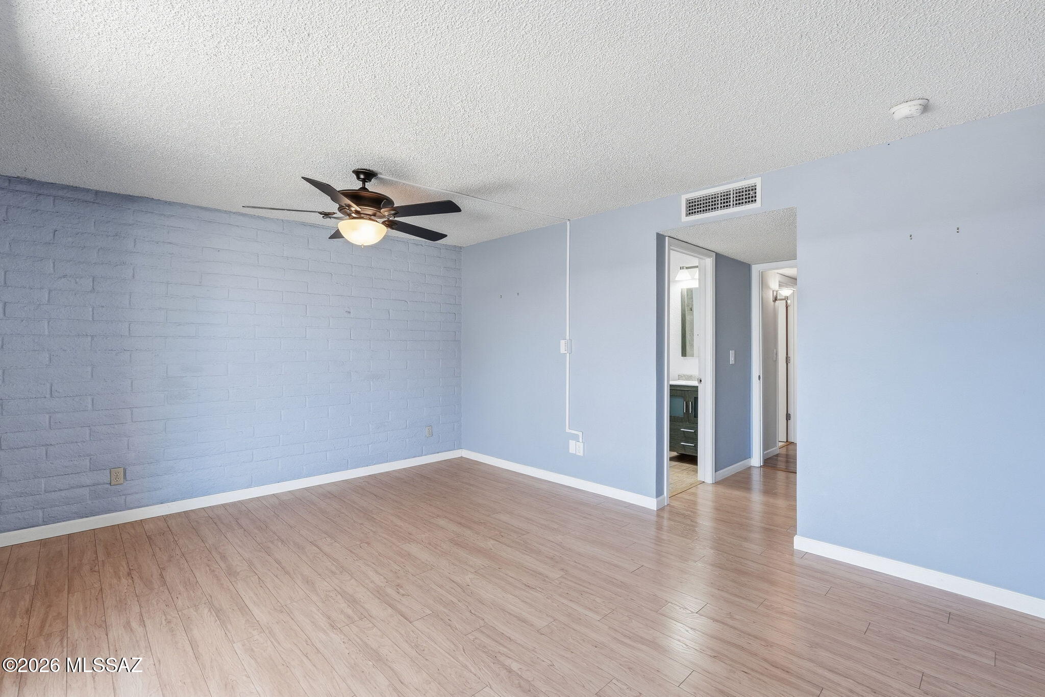 McCormick PlaceTwnhms Blk III (1-71) - Residential