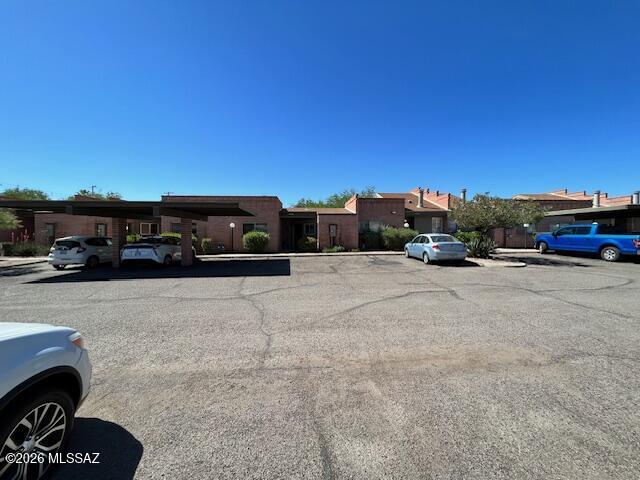 McCormick PlaceTwnhms Blk III (1-71) - Residential
