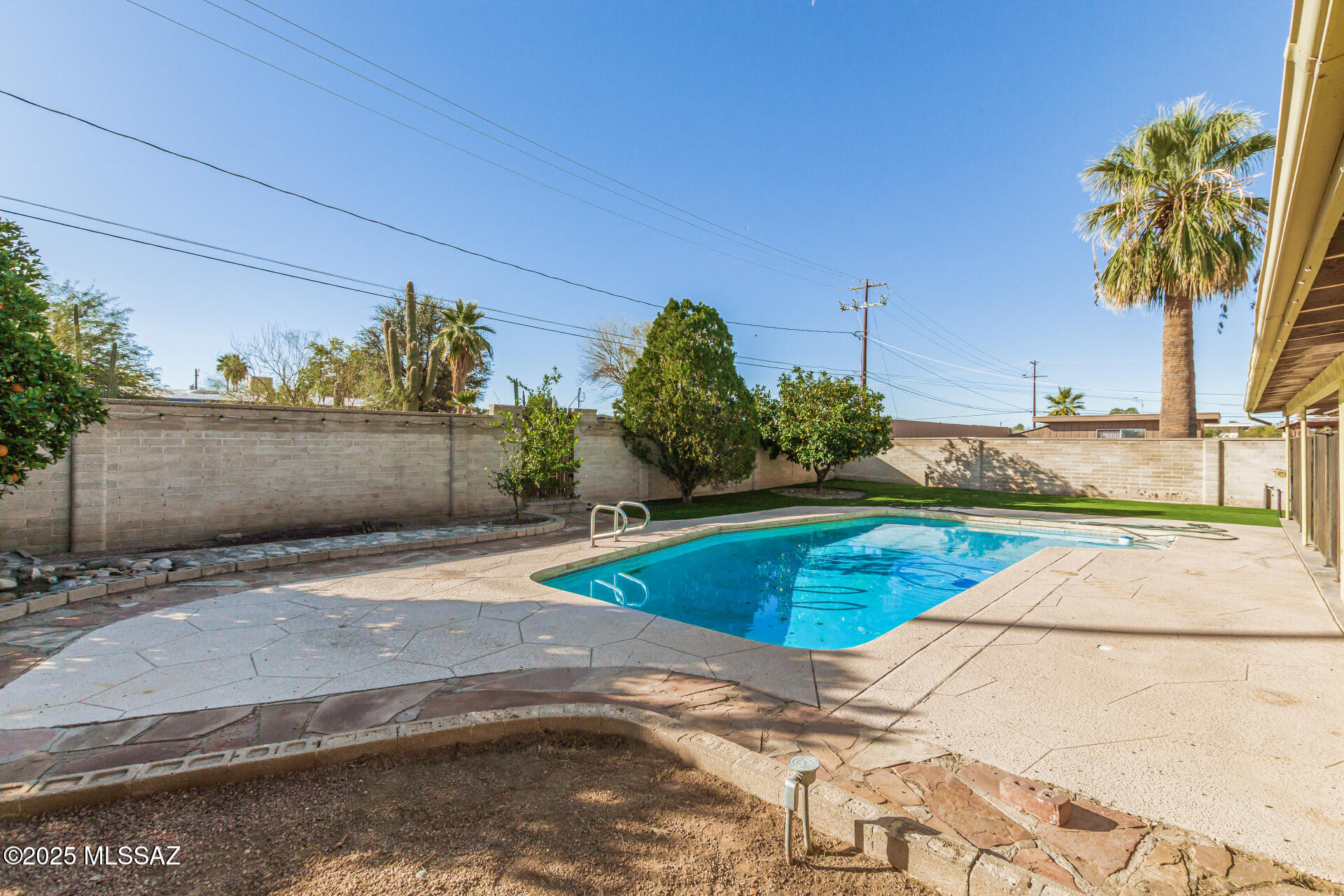 Casa Mesa - Residential