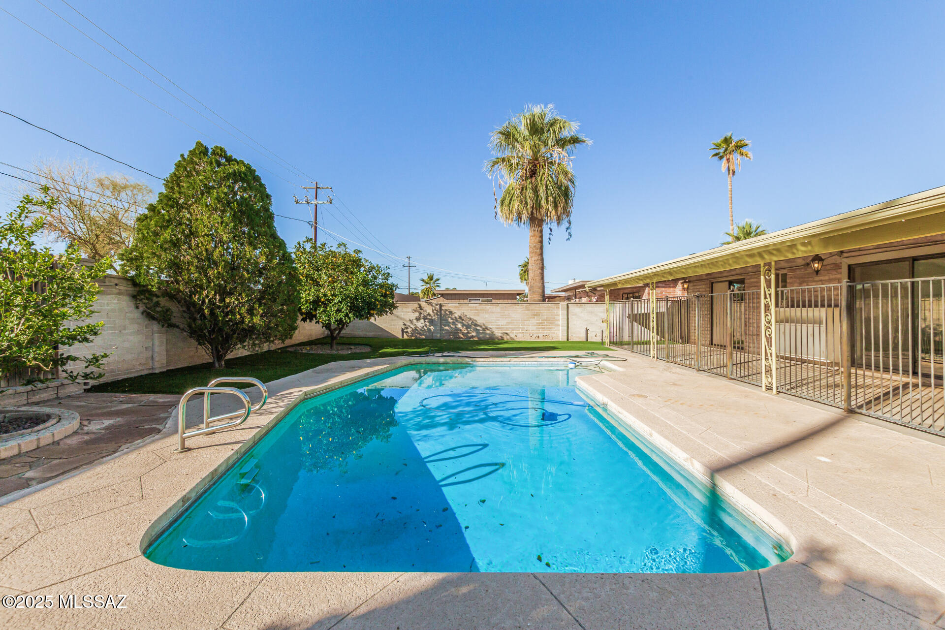 Casa Mesa - Residential