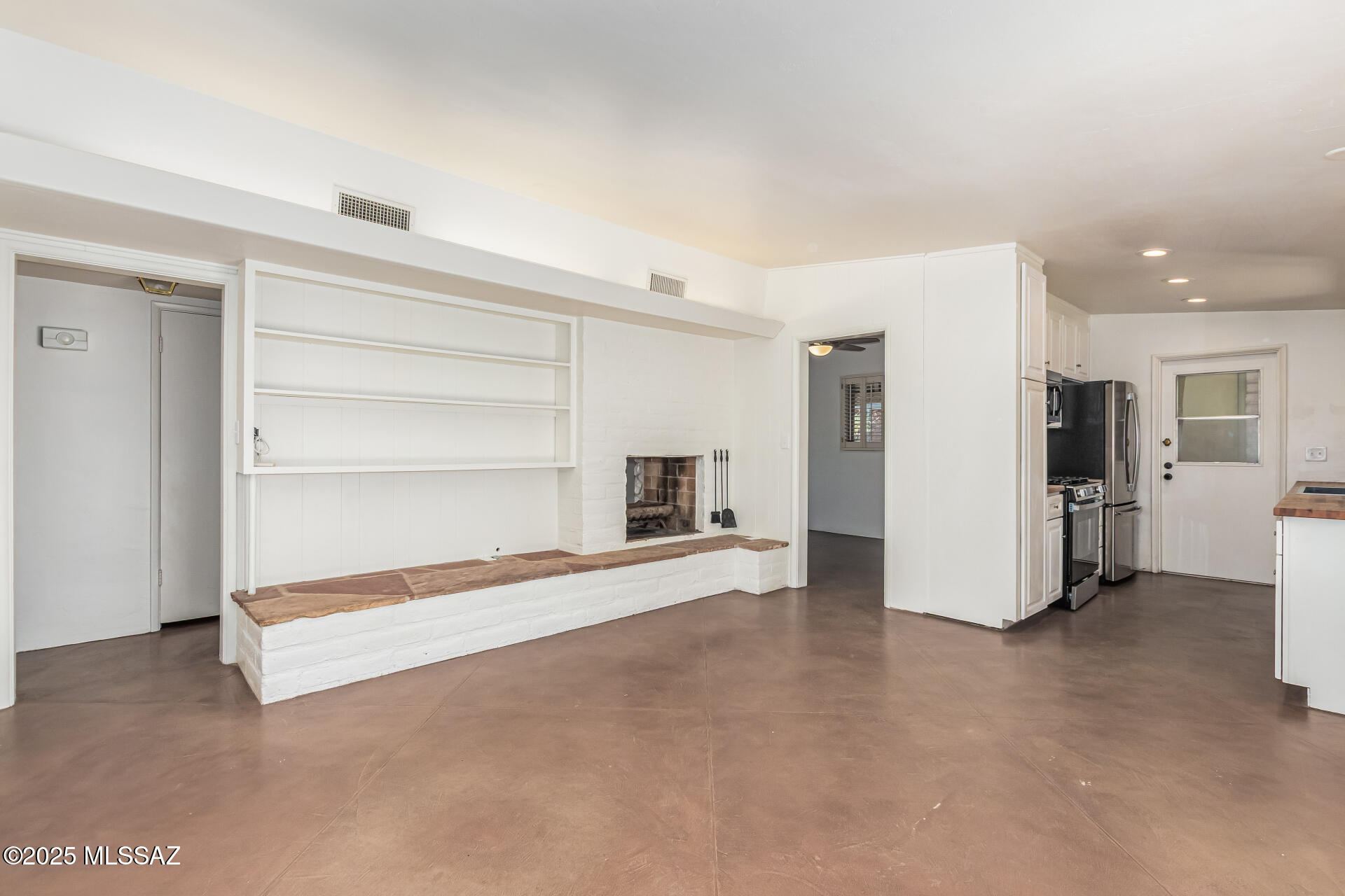 Casa Mesa - Residential