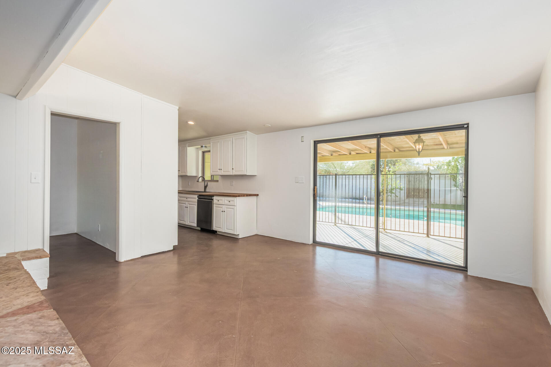 Casa Mesa - Residential