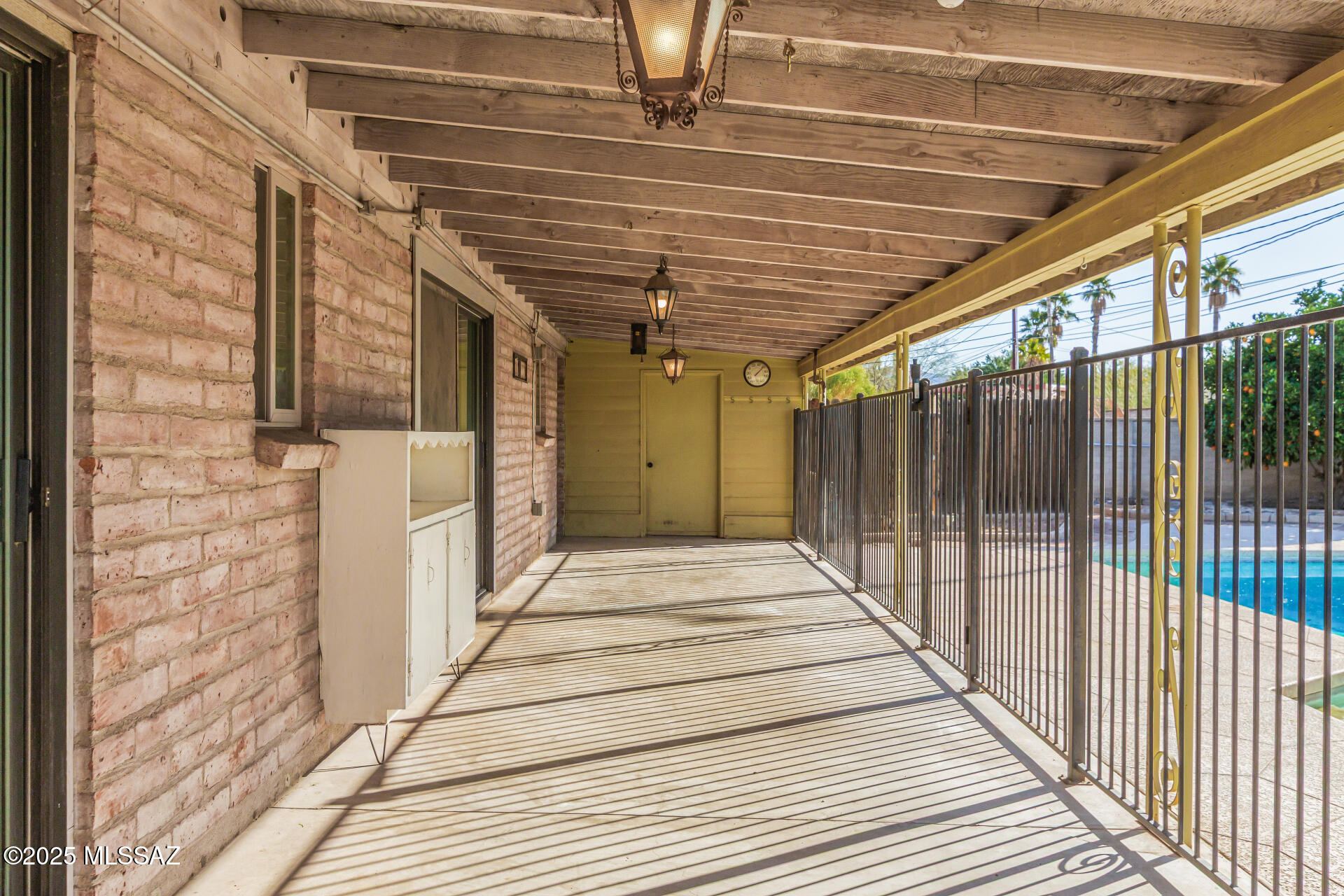 Casa Mesa - Residential
