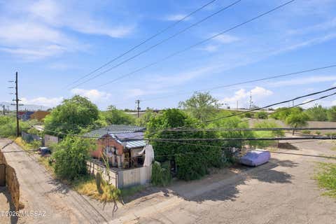 Photo of 623 S Highland Avenue, Tucson, AZ 85719 (MLS # 22620098)