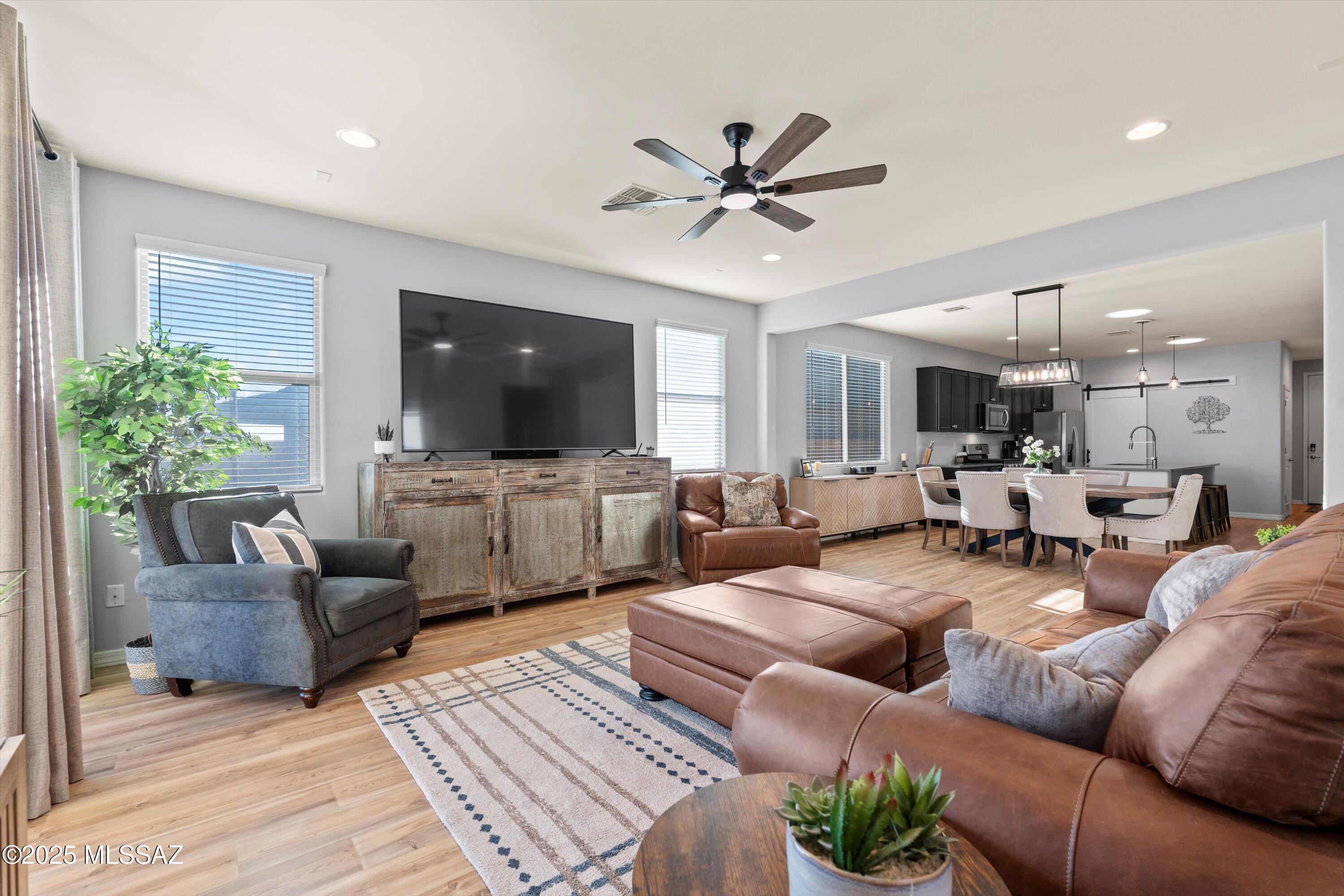 Rancho Del Lago (101-206) - Residential