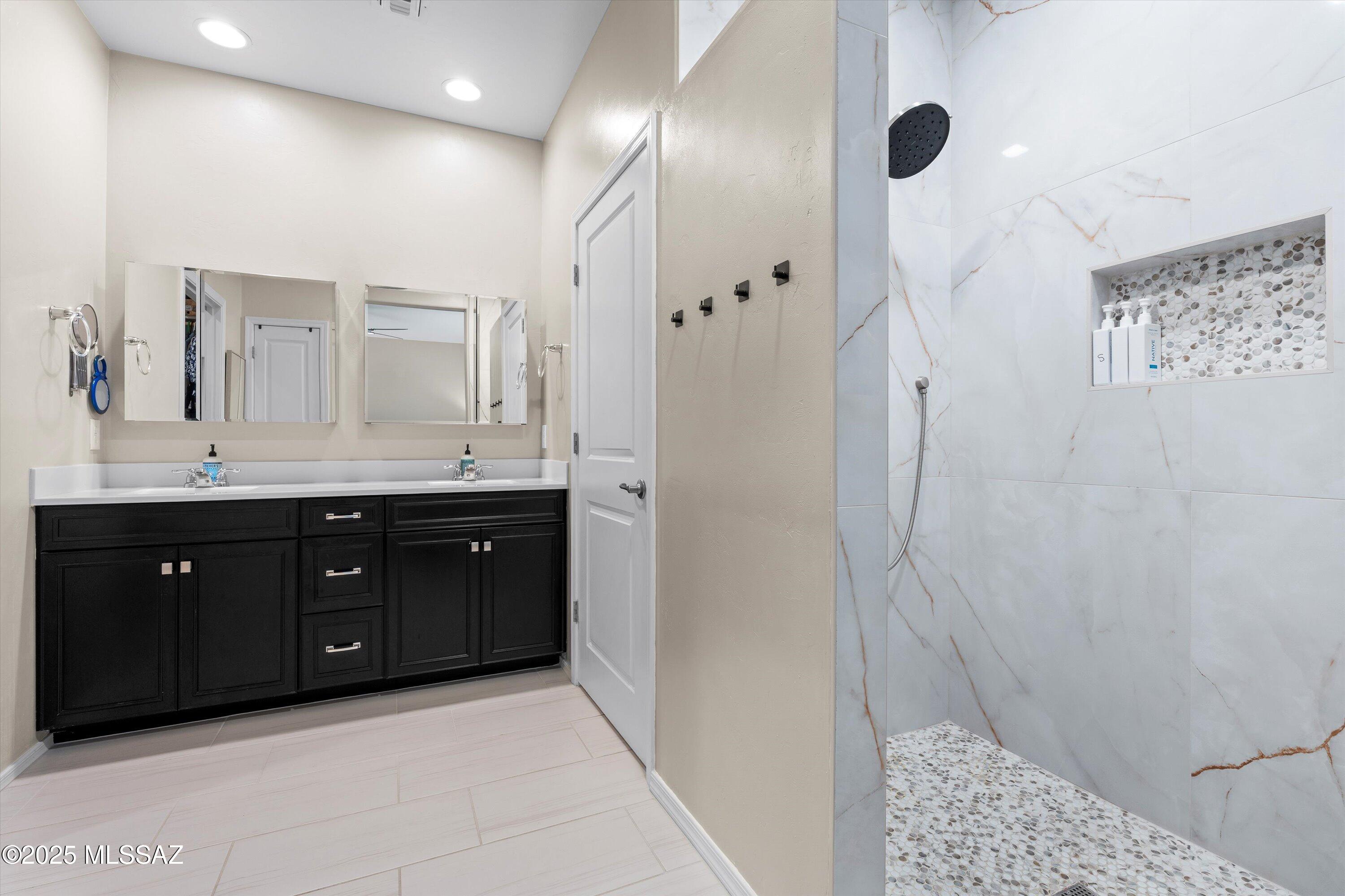 Rancho Del Lago (101-206) - Residential
