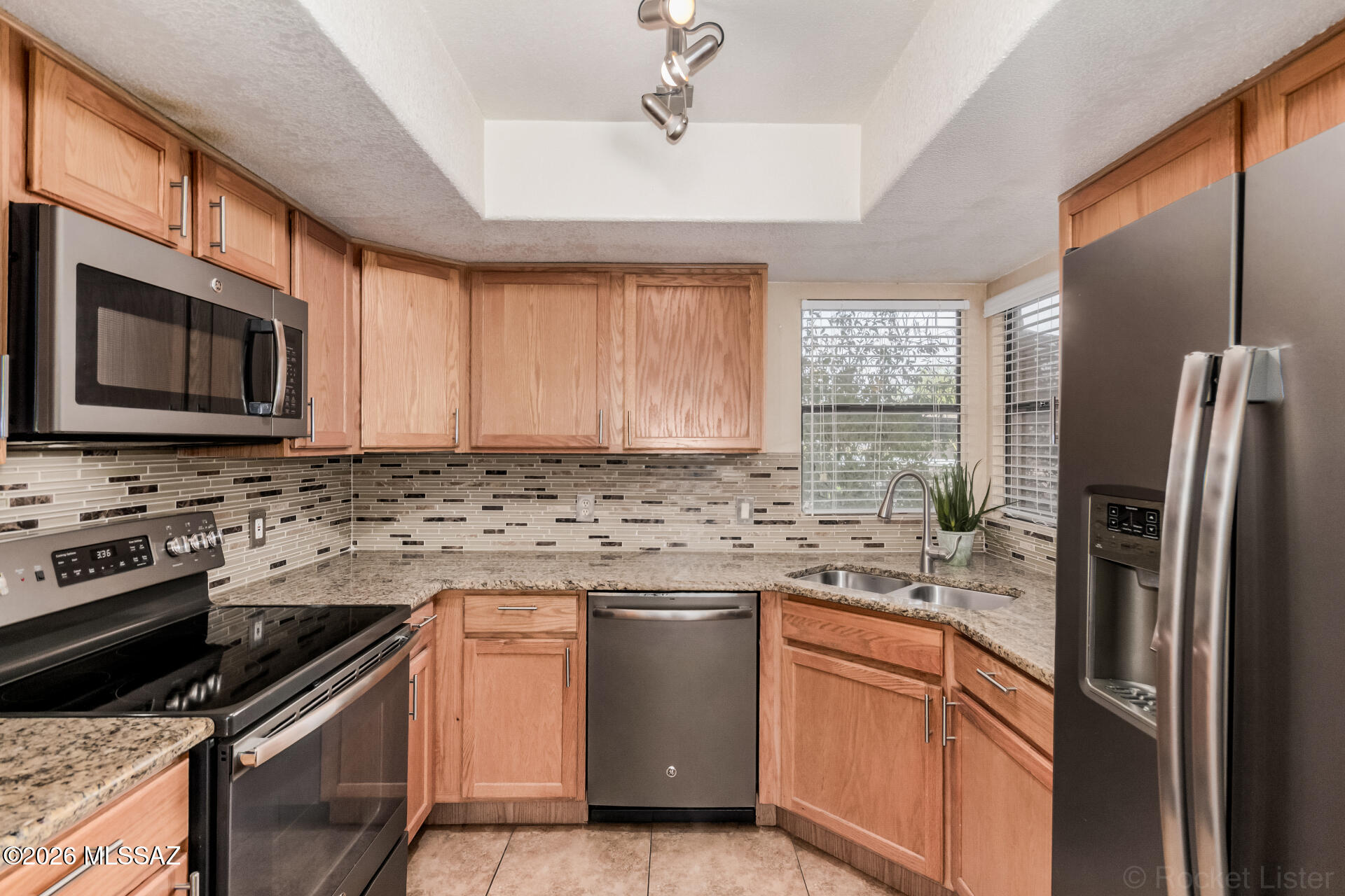 Greens at Ventana Canyon - Residential