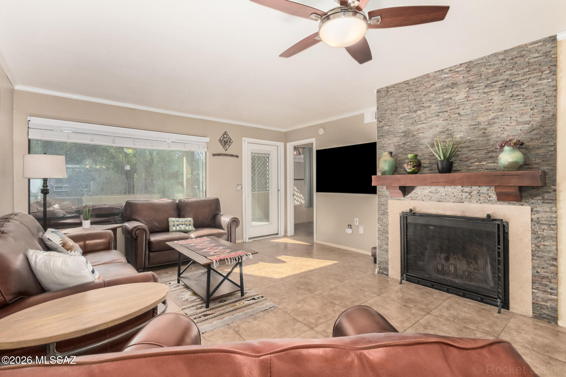 5855 N Kolb Road 6104