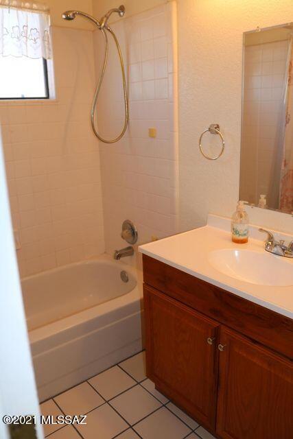 Mountain View Terrace(1-117) - Residential Lease