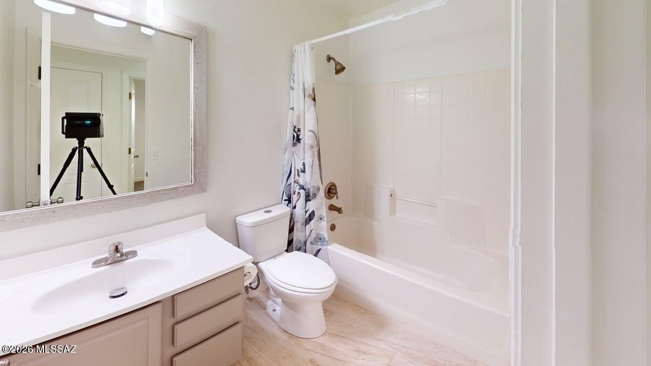 Starr Pass - Residential Lease
