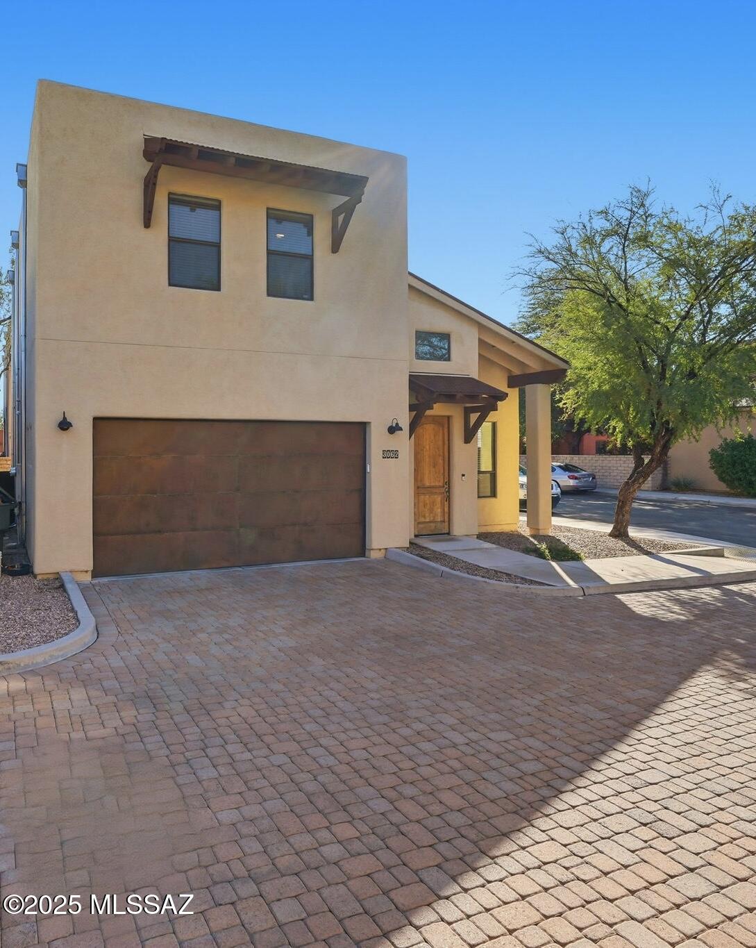 3062 N Presidio Park Place