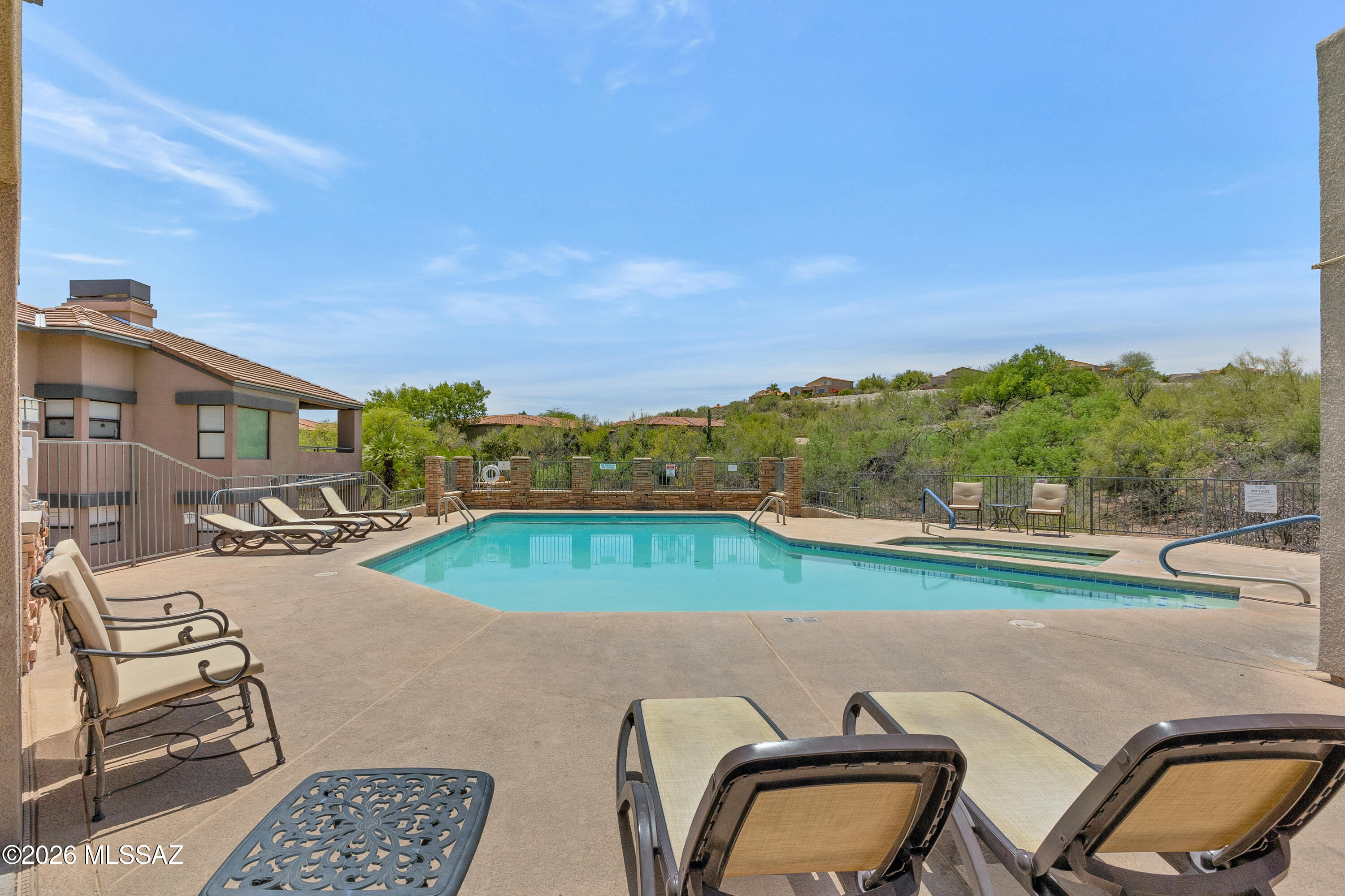 Greens at Ventana Canyon - Residential