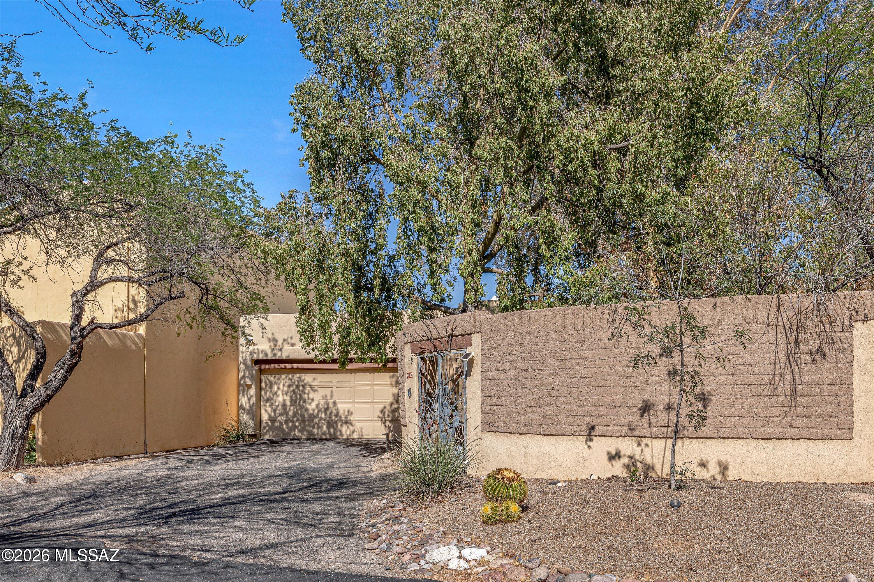 Old Fort Lowell Estates (1-17) - Residential