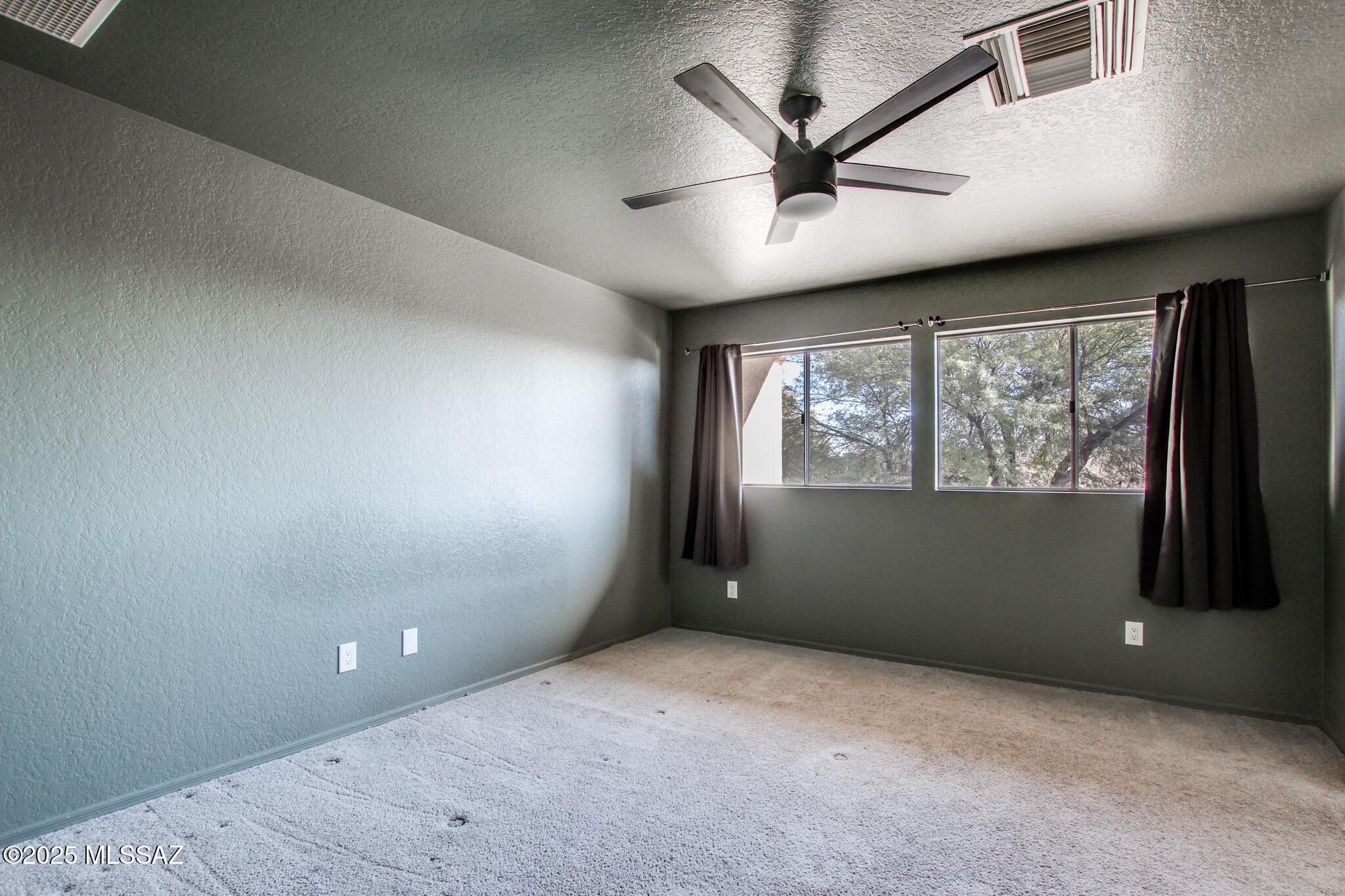 Country Highlands (1-180) - Residential