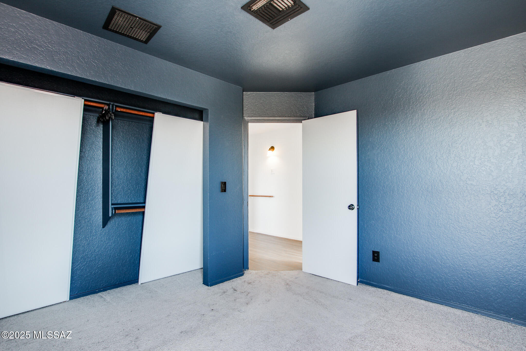 Country Highlands (1-180) - Residential