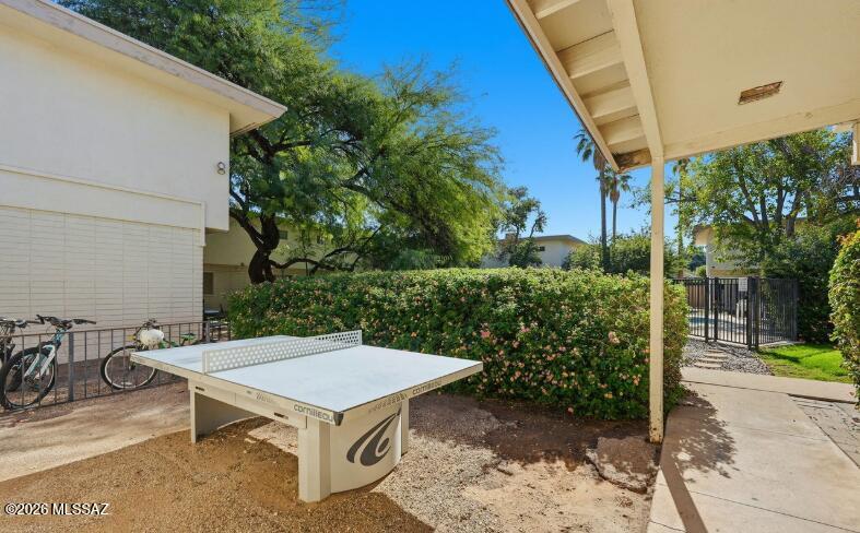 Amherst Club Condos (1-20) - Residential Lease