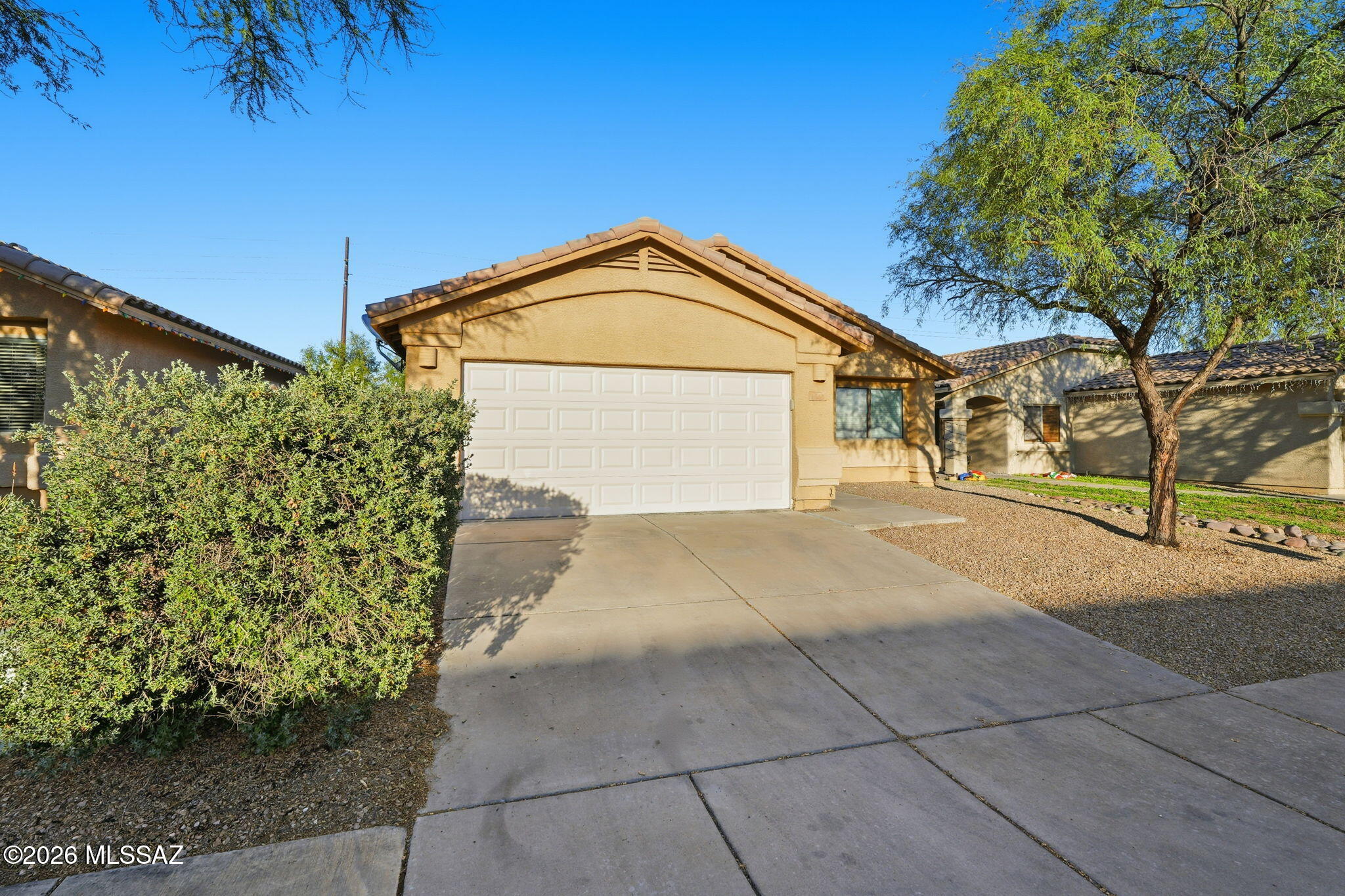 6563 E Ladonna Lane