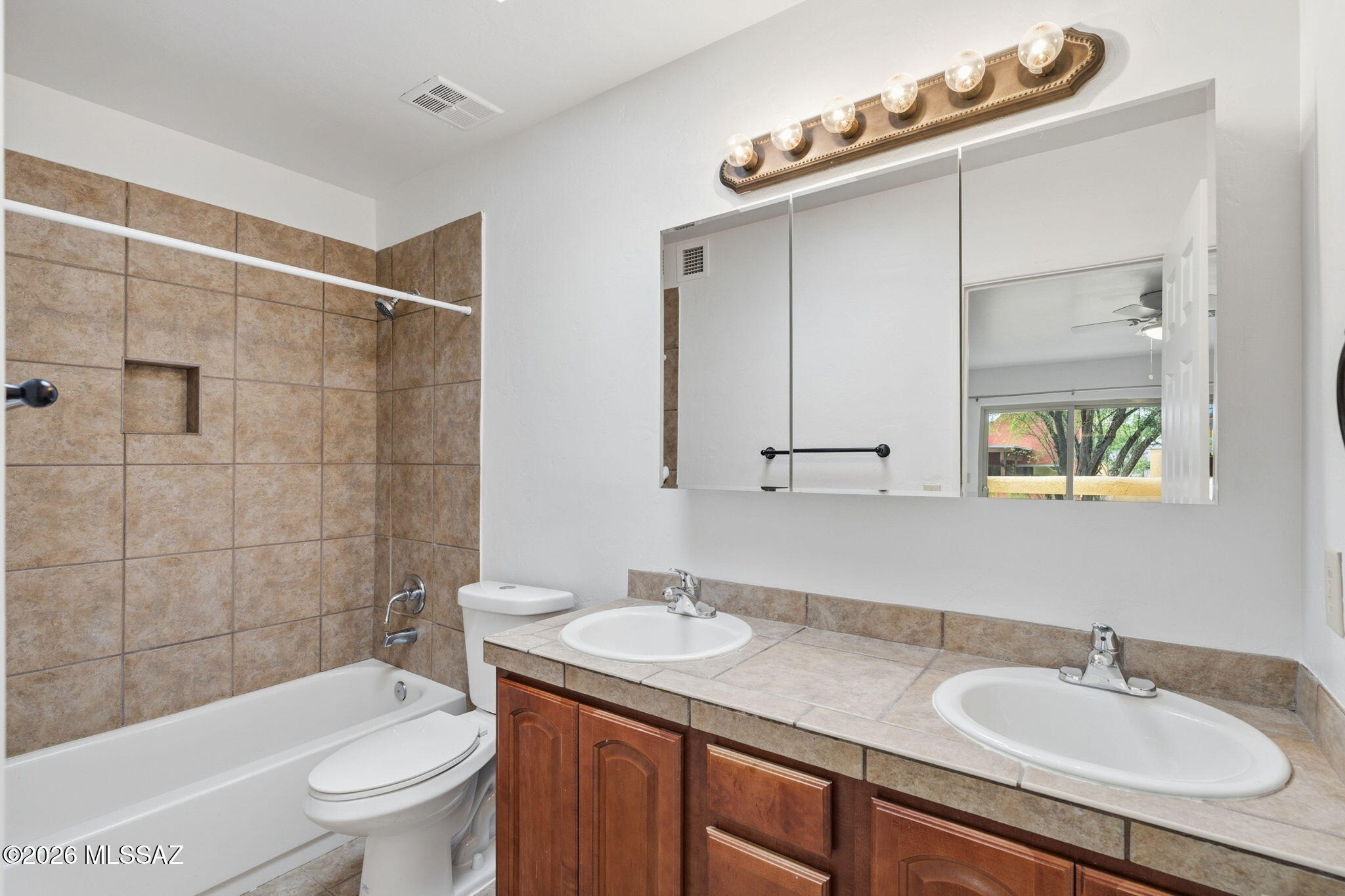 Reflections in the Catalina Condominium - Residential