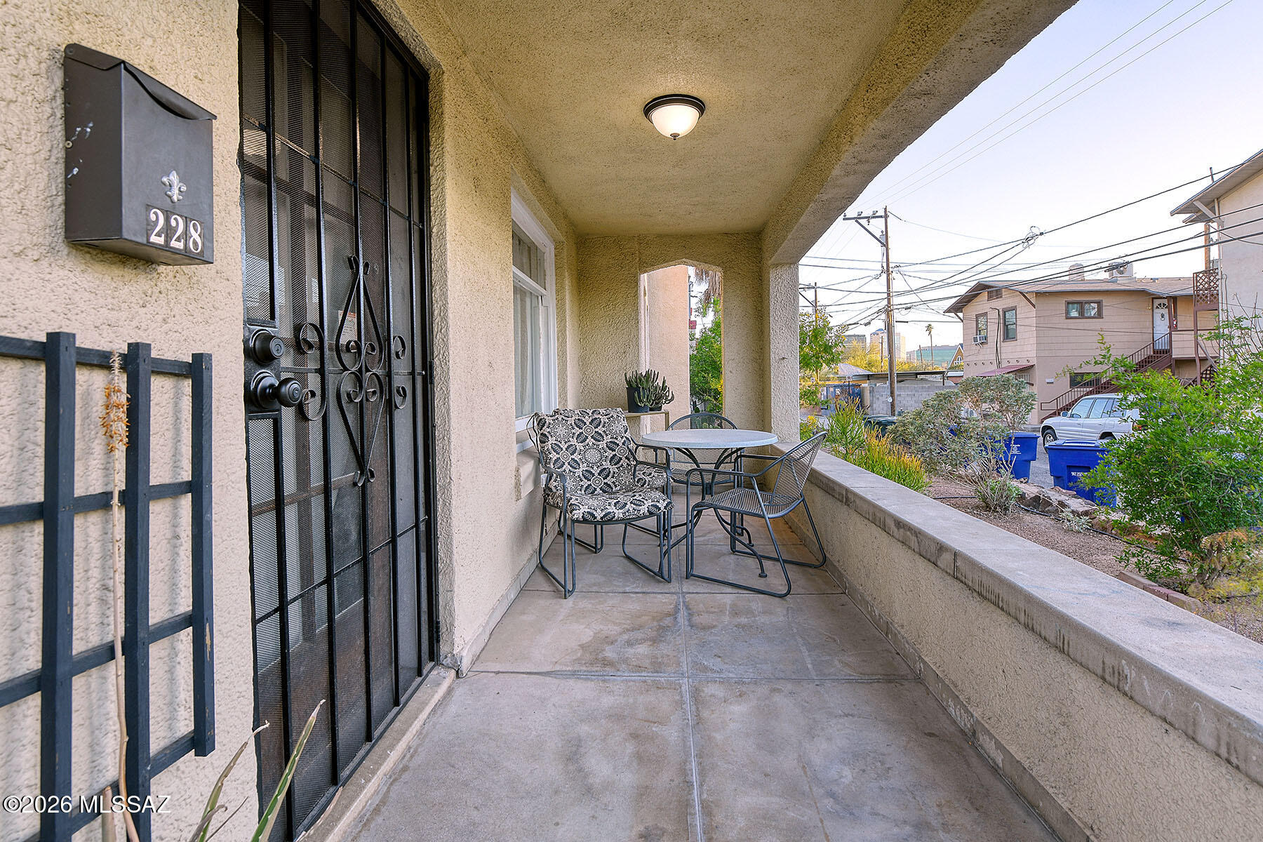 232 E University Boulevard