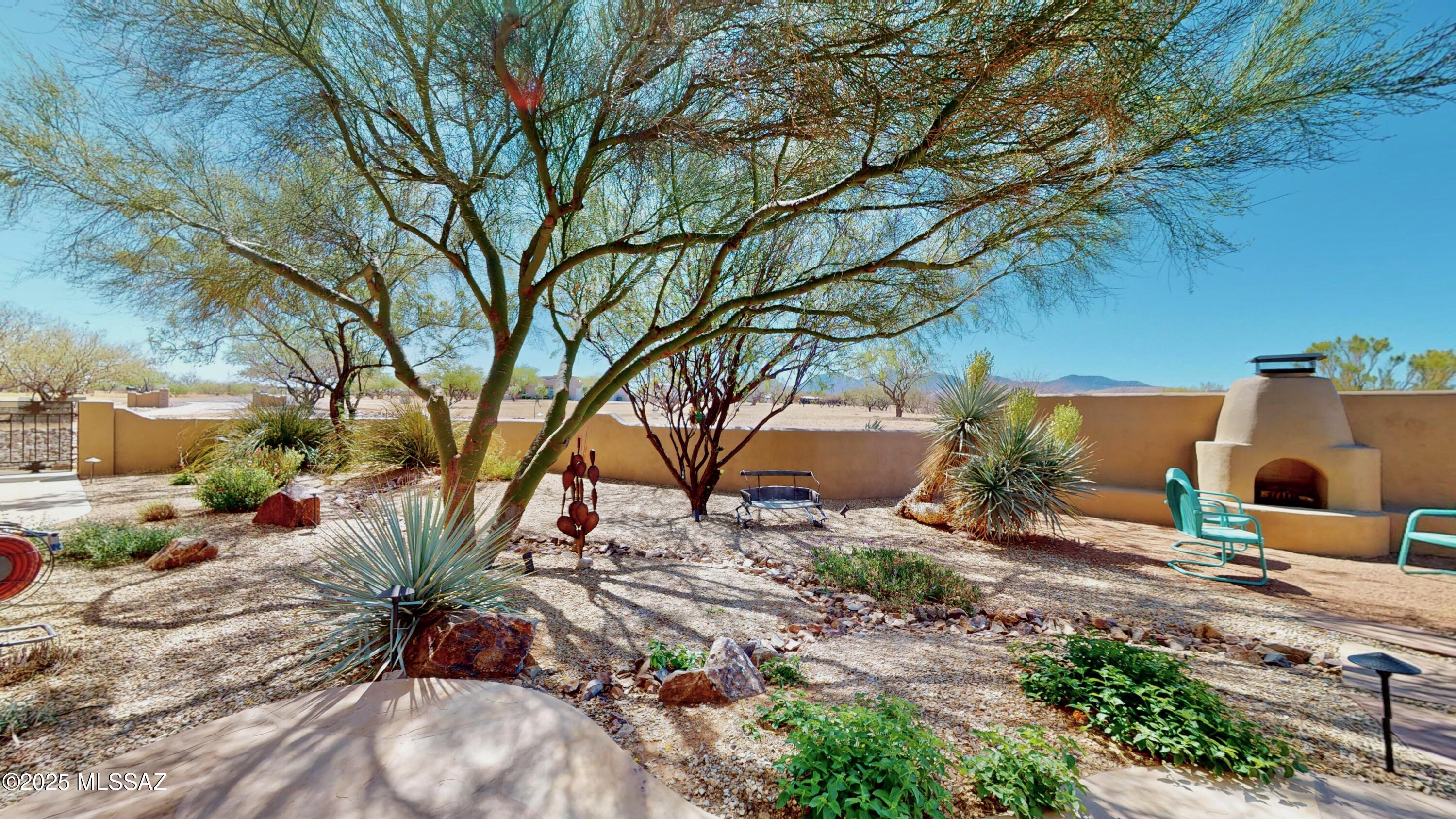 Red Hawk at J-6 Ranch - Residential